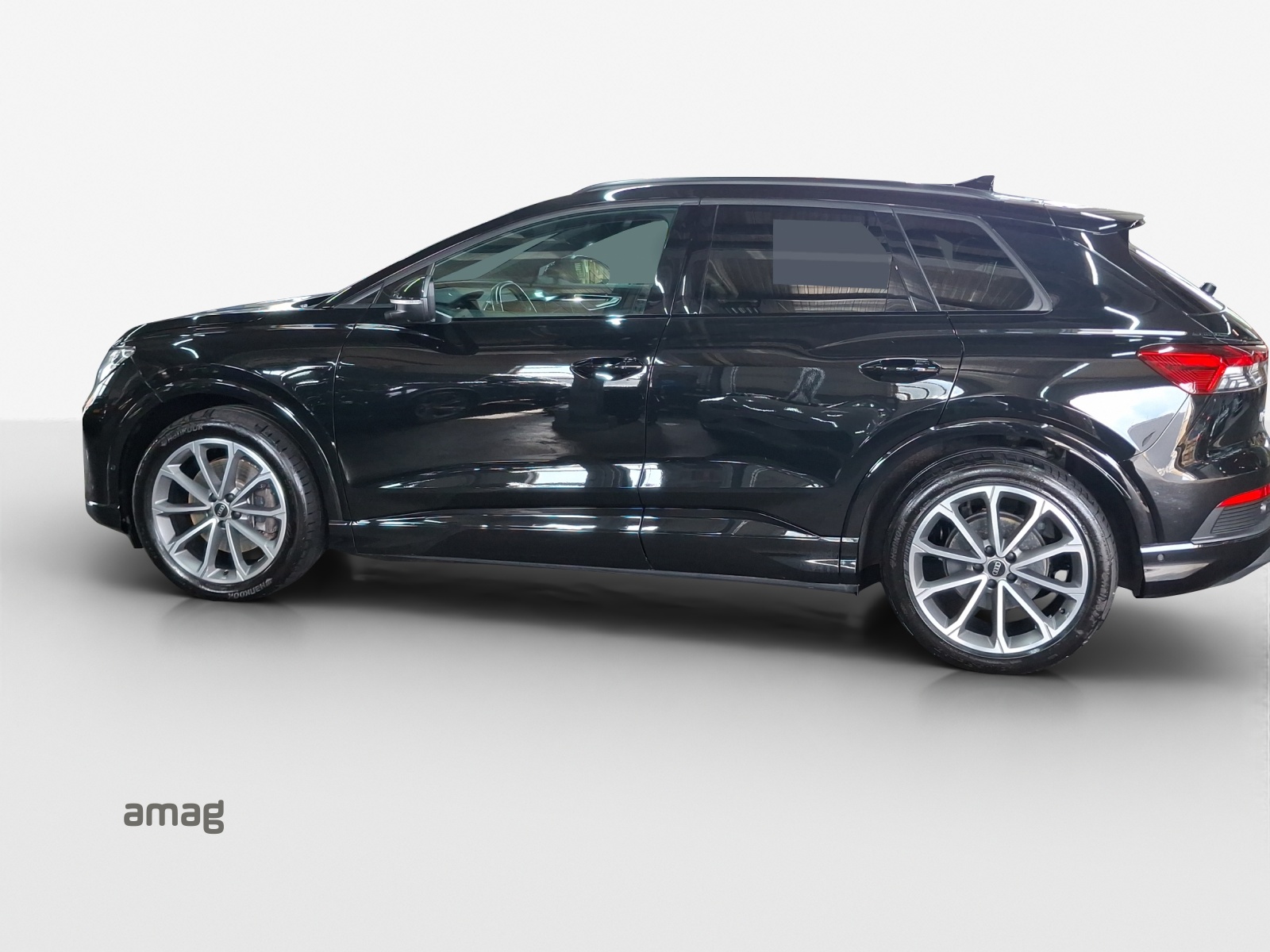 AUDI Q4 e-tron 50 quattro-image-1