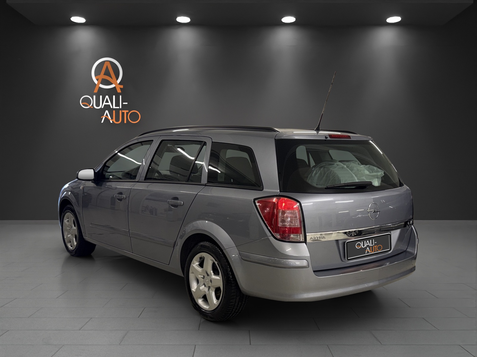 OPEL Astra Caravan 1.6i 16V Enjoy-image-3