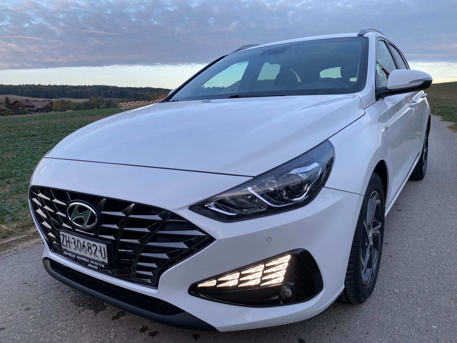 HYUNDAI i30 Wagon 1.0 T-GDi Origo 48V MH DCT-image-0