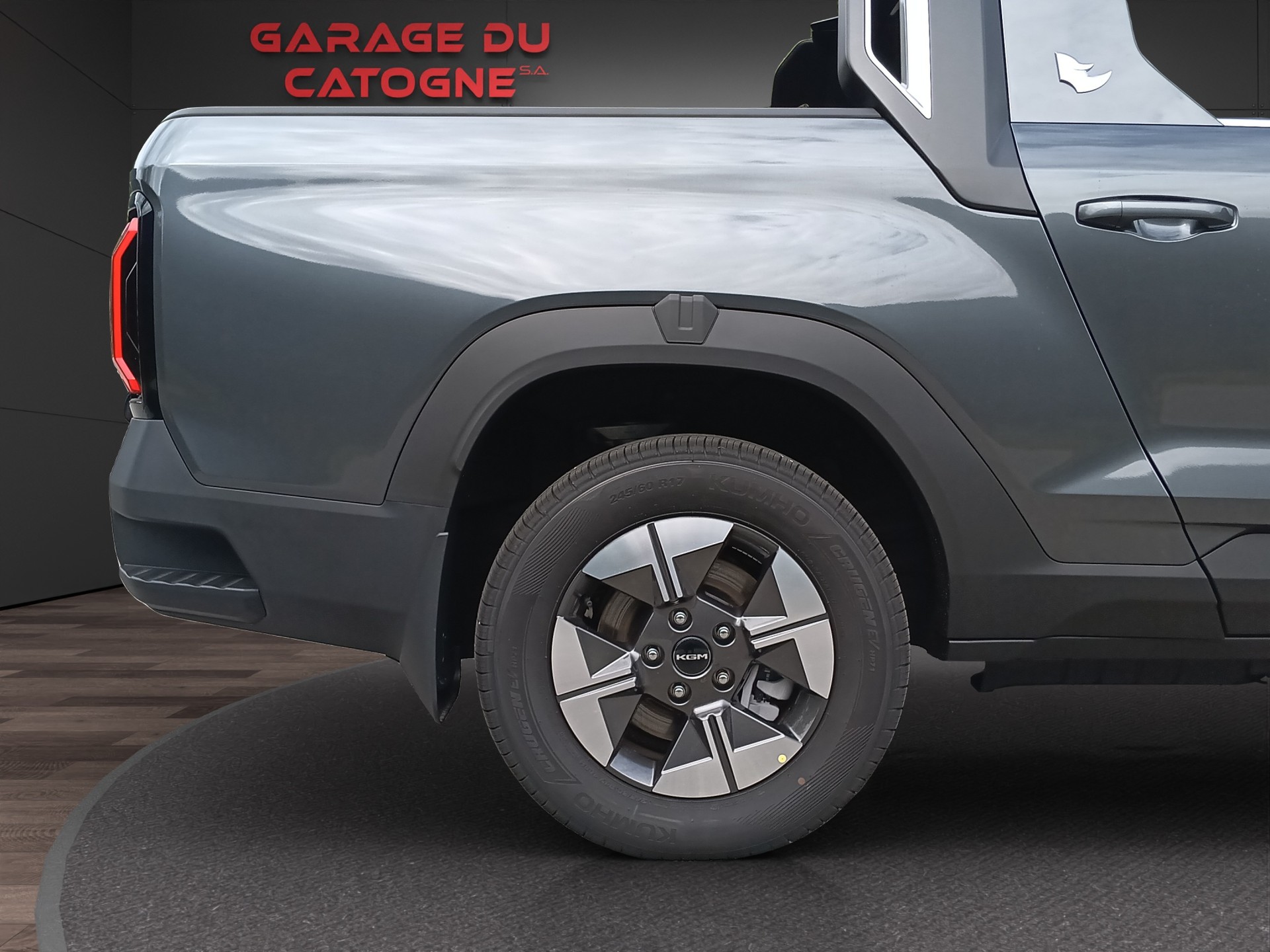 KGM-SsangYong Musso 80,6 kWh Bronze 4WD-image-8