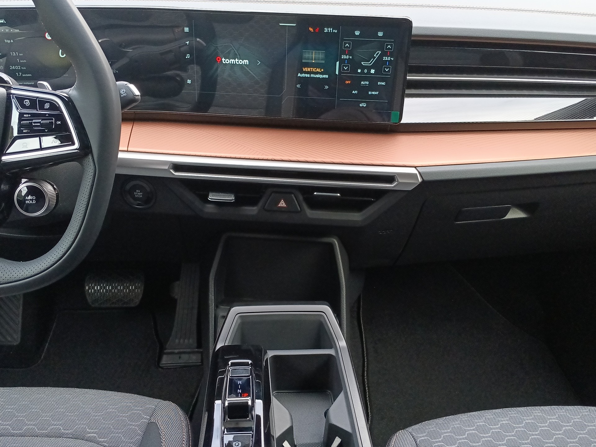KGM-SsangYong Musso 80,6 kWh Bronze 4WD-image-19