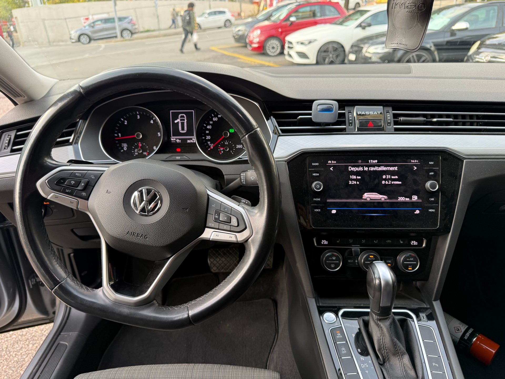 VW Passat 2.0 TDI BMT Business DSG-image-8