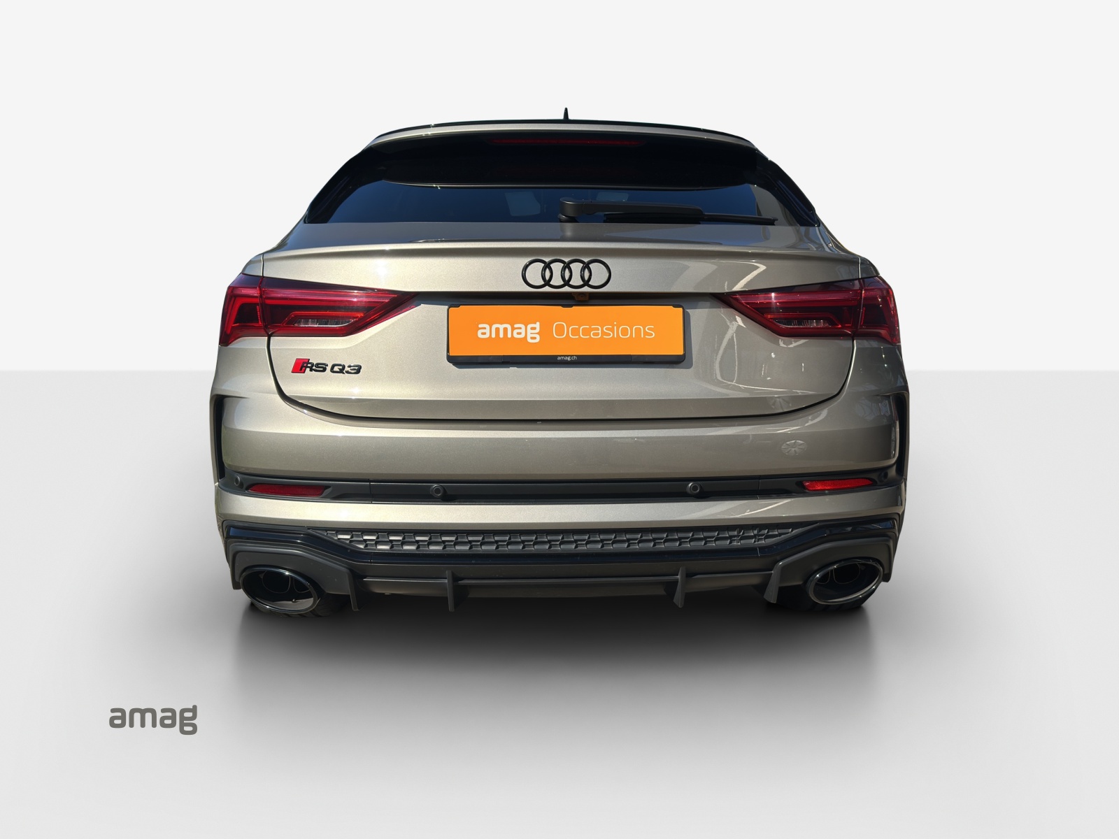 AUDI RS Q3 Sportback quattro S tronic-image-3