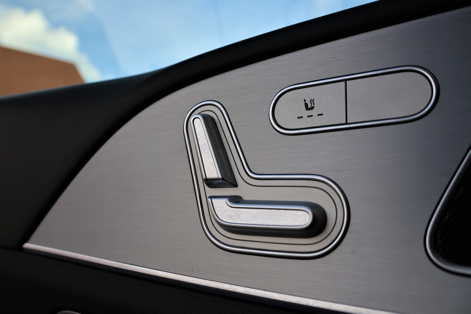 MERCEDES-BENZ GLE 300 d 4Matic 9G-Tronic (CH) 272PS-image-12