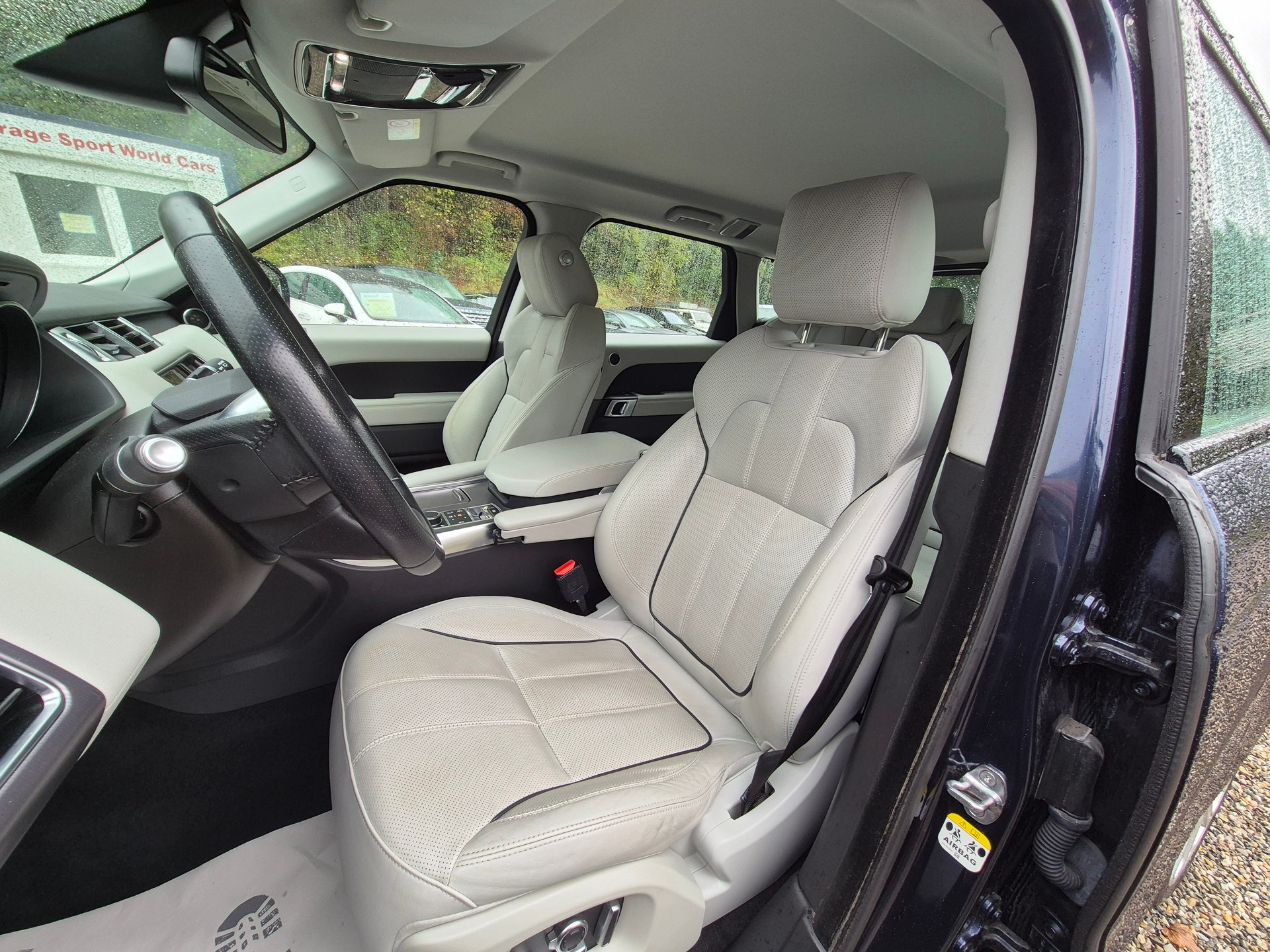 LAND ROVER Range Rover Sport 3.0 SDV6 HSE Dynamic Automatic-image-20