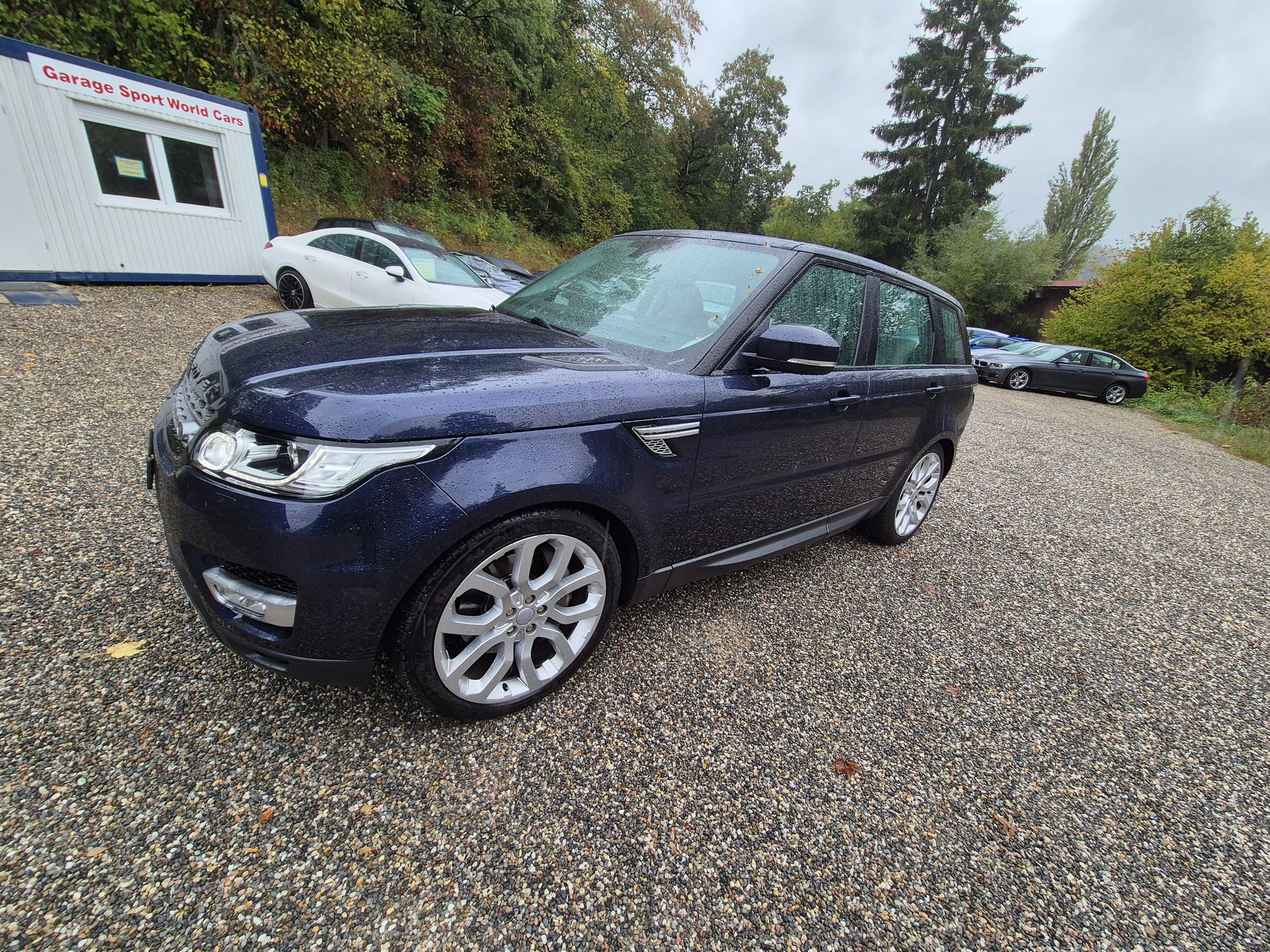 LAND ROVER Range Rover Sport 3.0 SDV6 HSE Dynamic Automatic-image-3