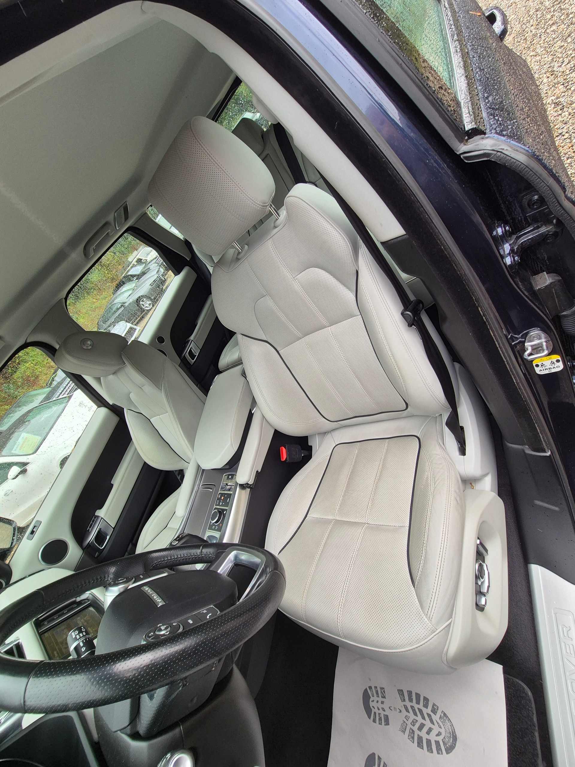LAND ROVER Range Rover Sport 3.0 SDV6 HSE Dynamic Automatic-image-31