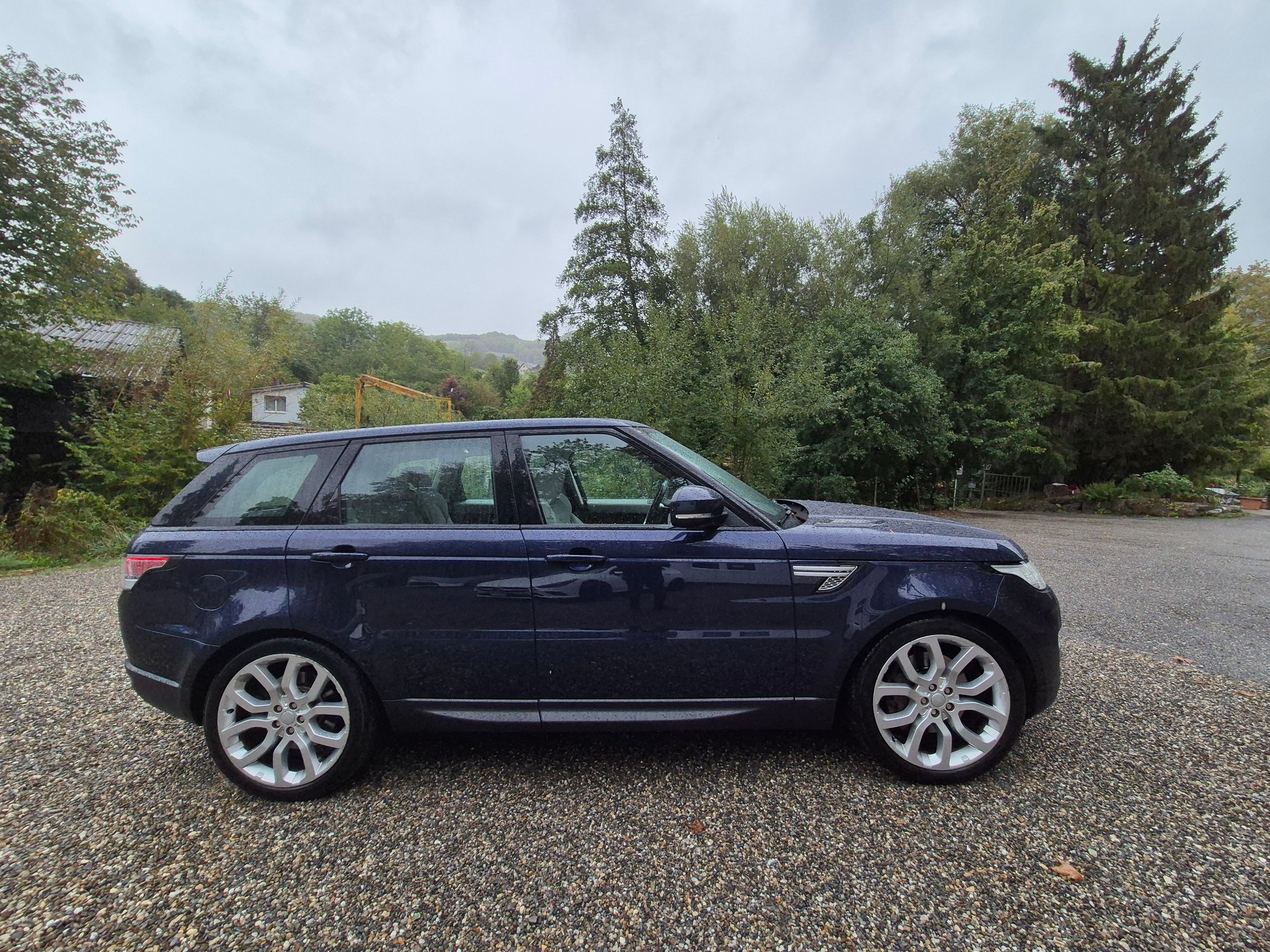 LAND ROVER Range Rover Sport 3.0 SDV6 HSE Dynamic Automatic-image-11