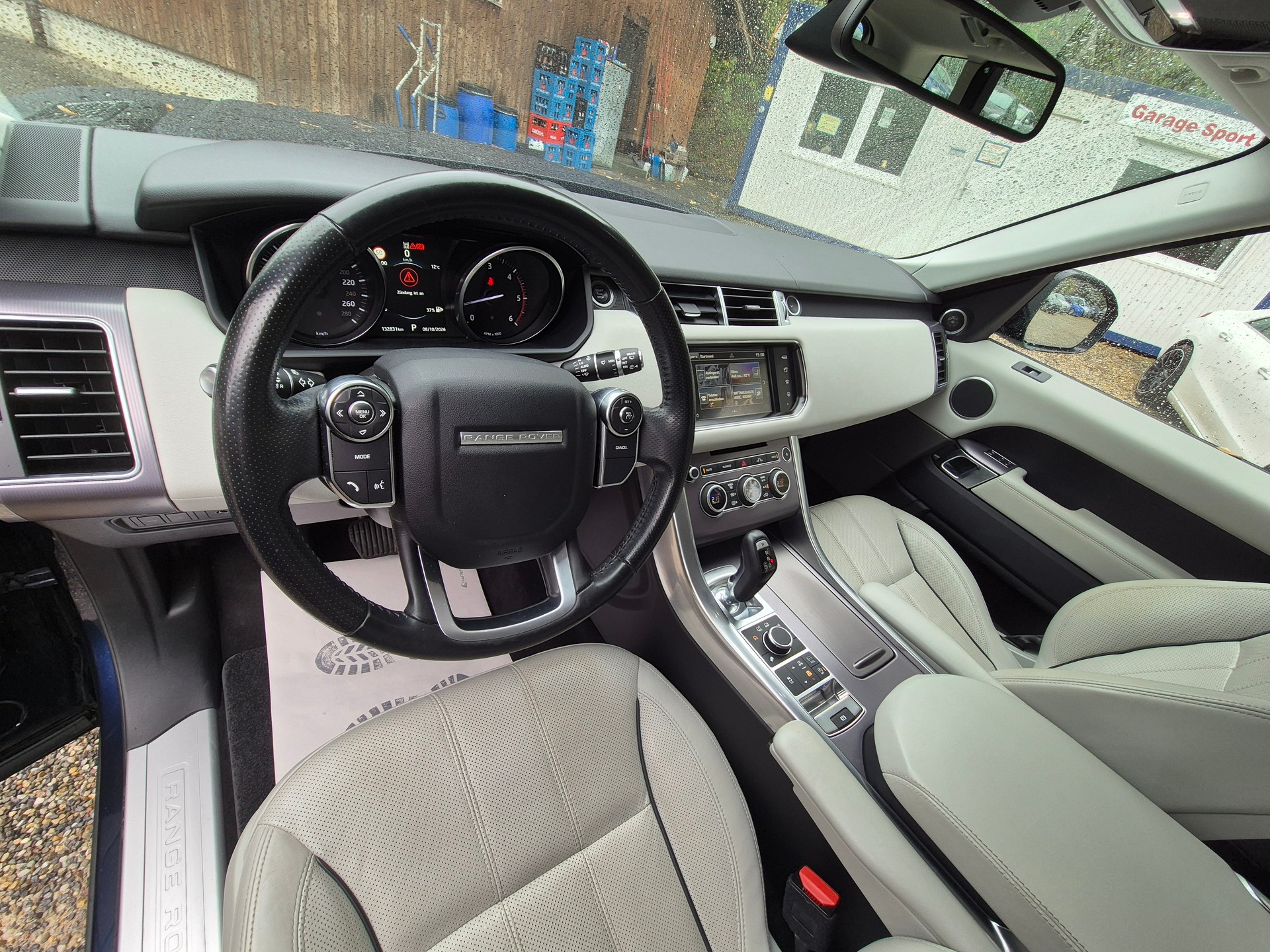 LAND ROVER Range Rover Sport 3.0 SDV6 HSE Dynamic Automatic-image-29