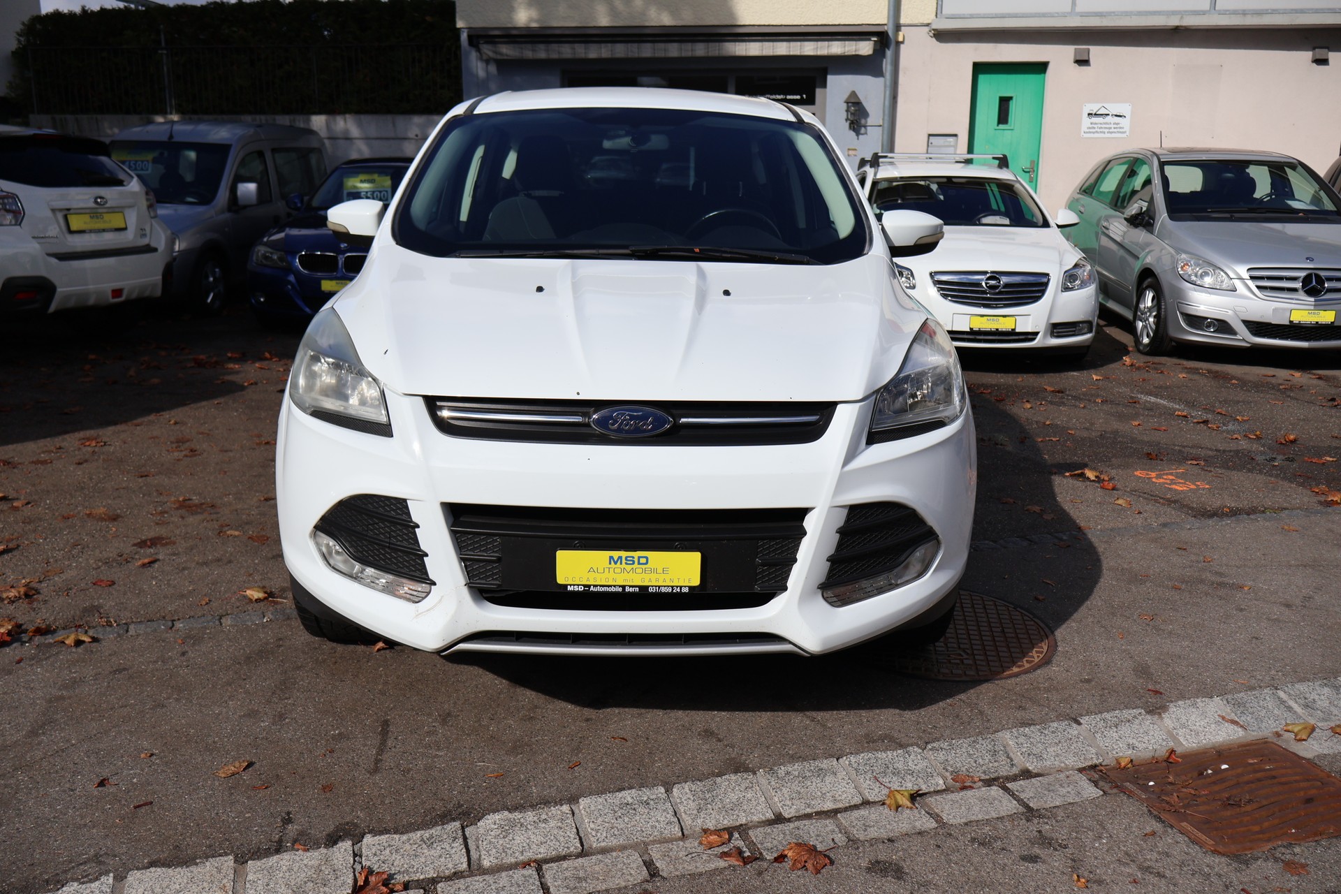 FORD Kuga 1.6 SCTi Carving 2WD-image-2