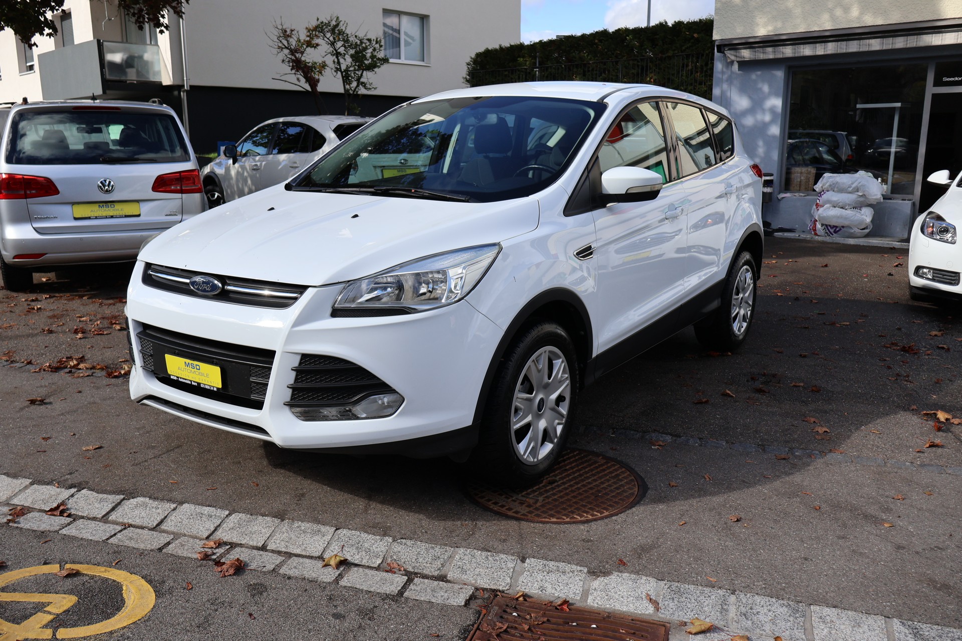 FORD Kuga 1.6 SCTi Carving 2WD-image-0