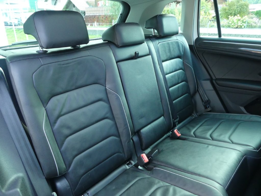 VW Tiguan 2.0TSI Highline 4Motion DSG-image-12