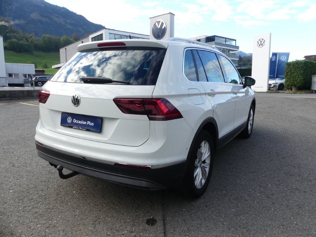 VW Tiguan 2.0TSI Highline 4Motion DSG-image-3