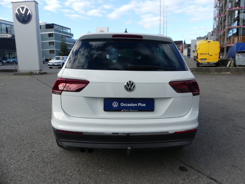 VW Tiguan 2.0TSI Highline 4Motion DSG-image-2