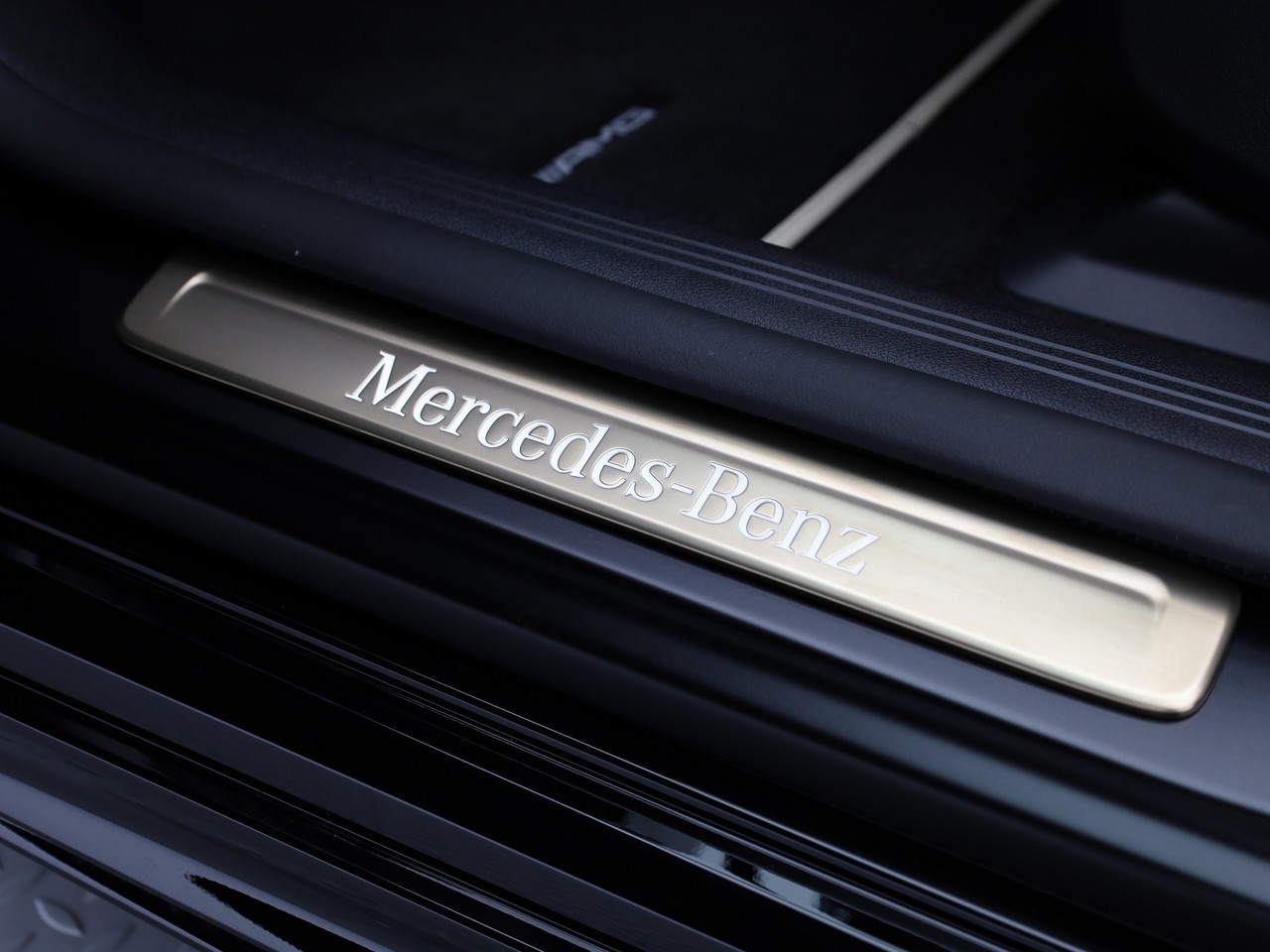 MERCEDES-BENZ CLA Shooting Brake 220 4Matic 8G-DCT-image-18
