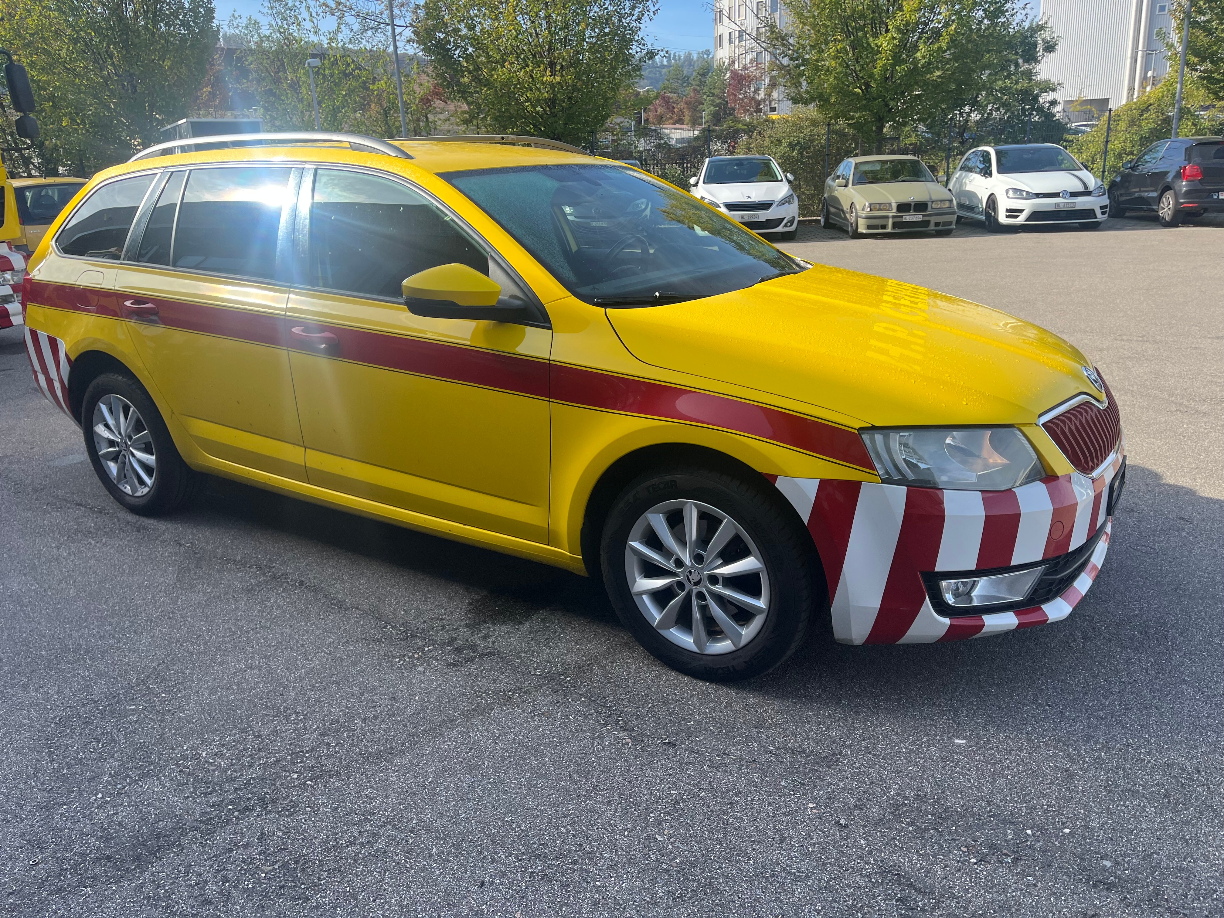 Car photo
