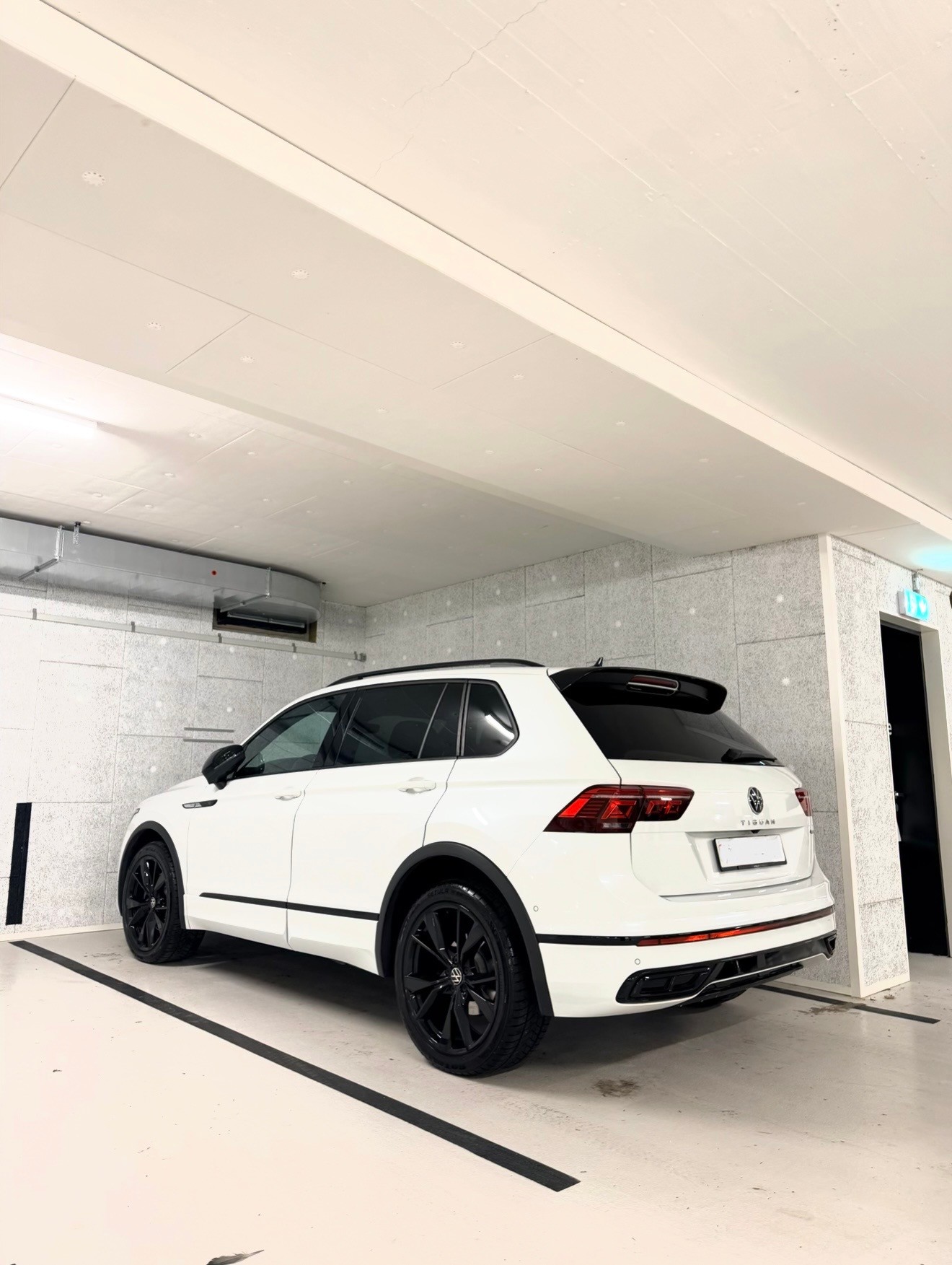 VW 2.0 TDI SCR R-Line SELECTION DSG-image-1