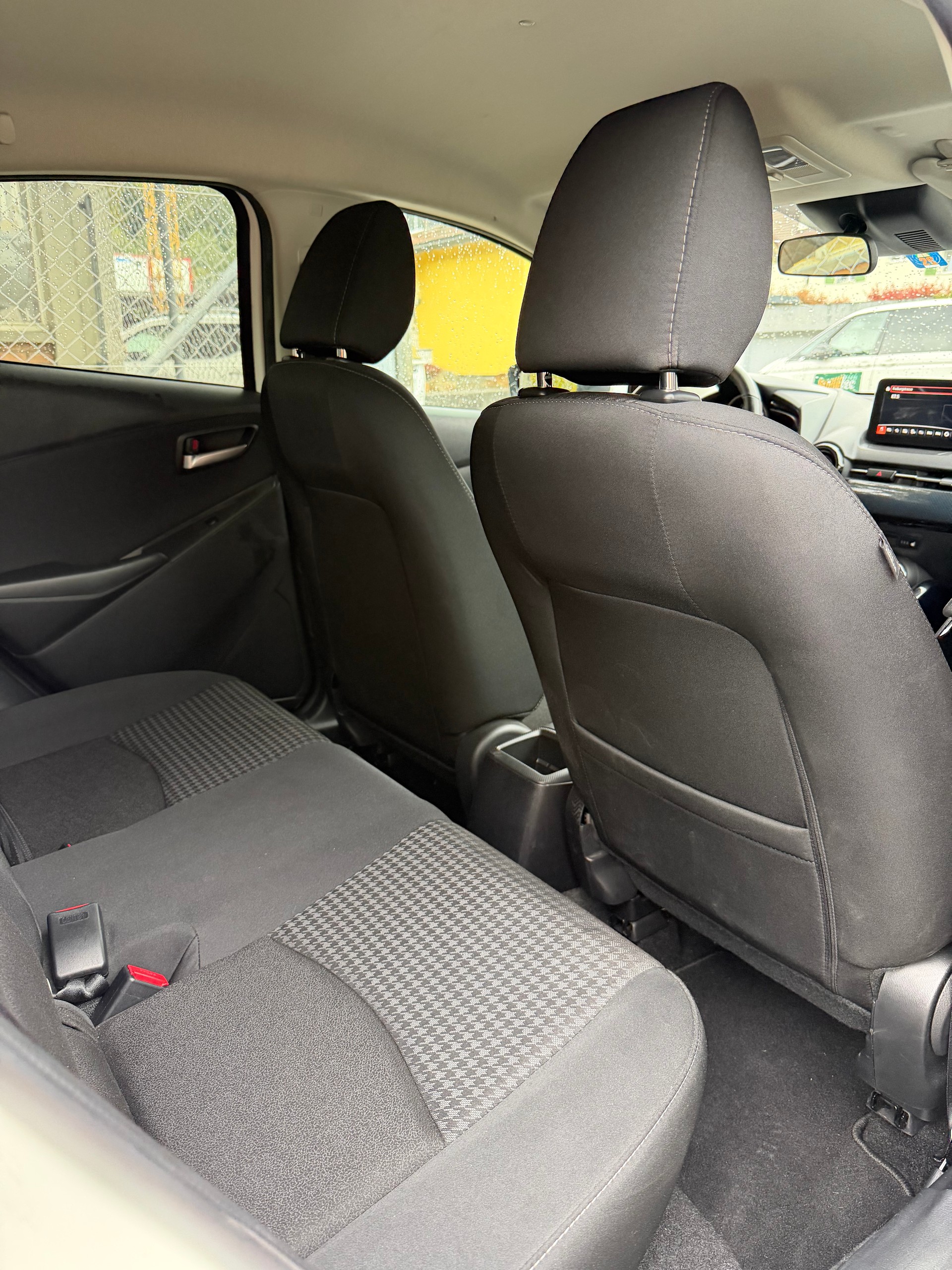 MAZDA 2 SKYACTIV-G 90 Revolution Automat-image-9