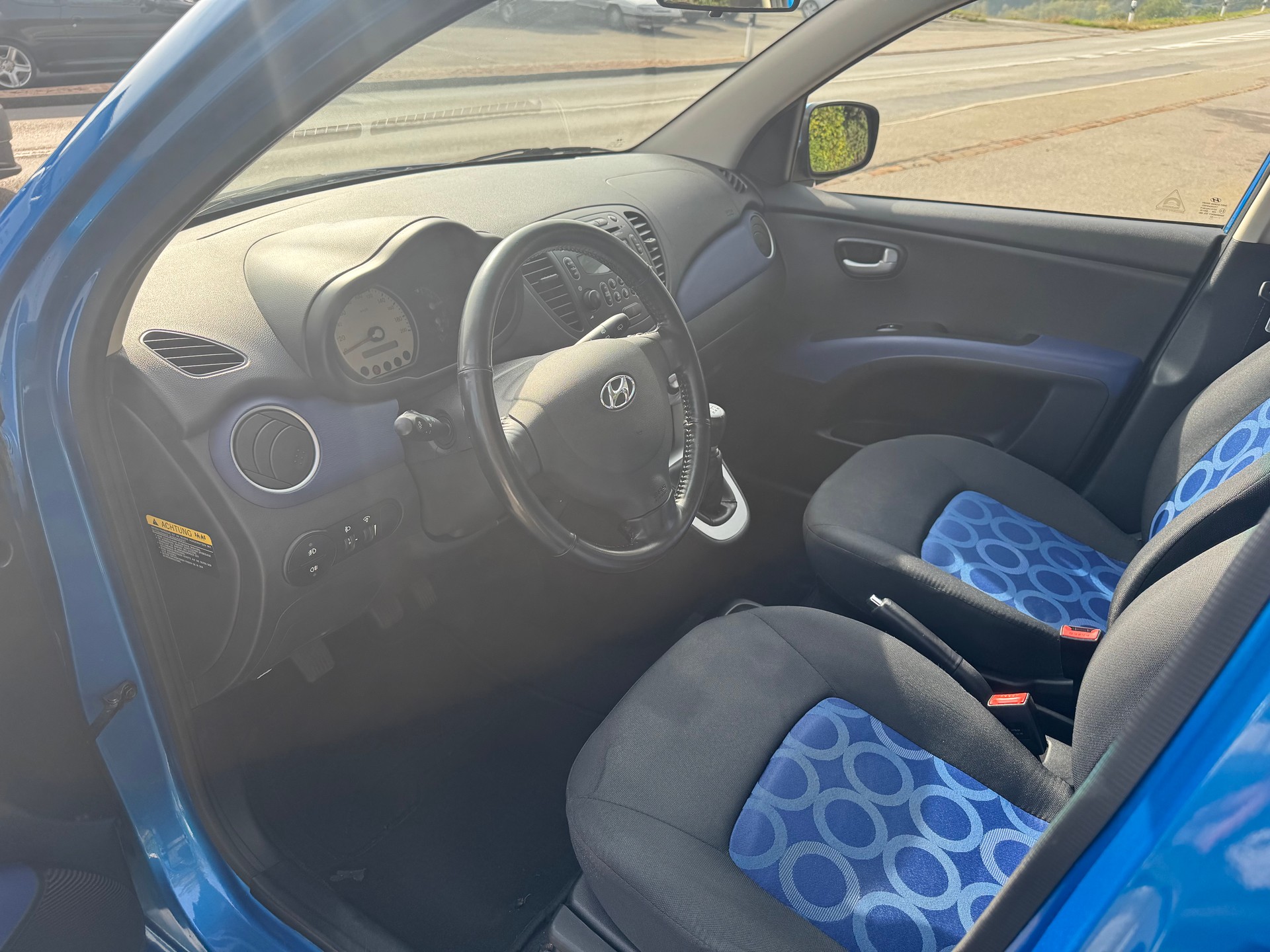 HYUNDAI i10 1.2 Style-image-4