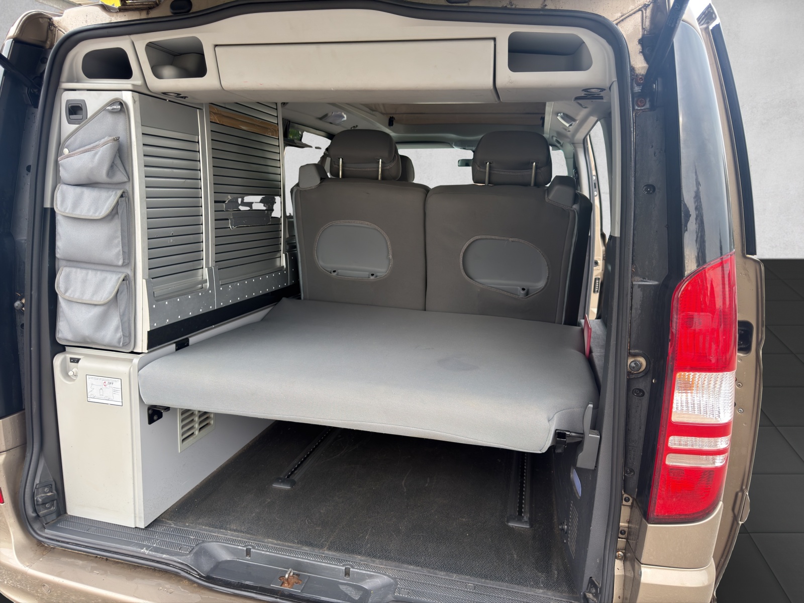 MERCEDES-BENZ Viano 2.2 CDI Blue Efficiency Marco Polo A-image-10