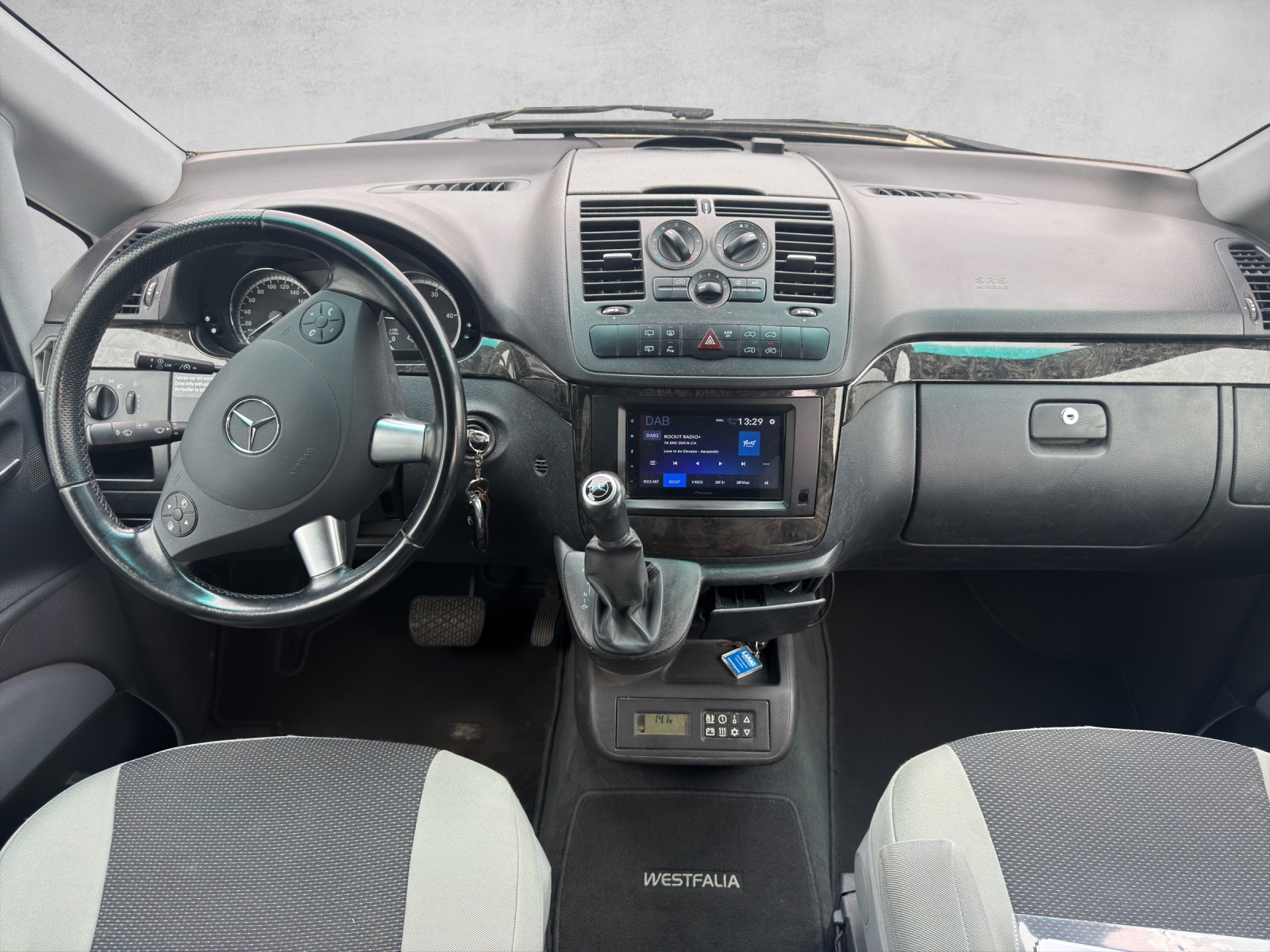 MERCEDES-BENZ Viano 2.2 CDI Blue Efficiency Marco Polo A-image-9
