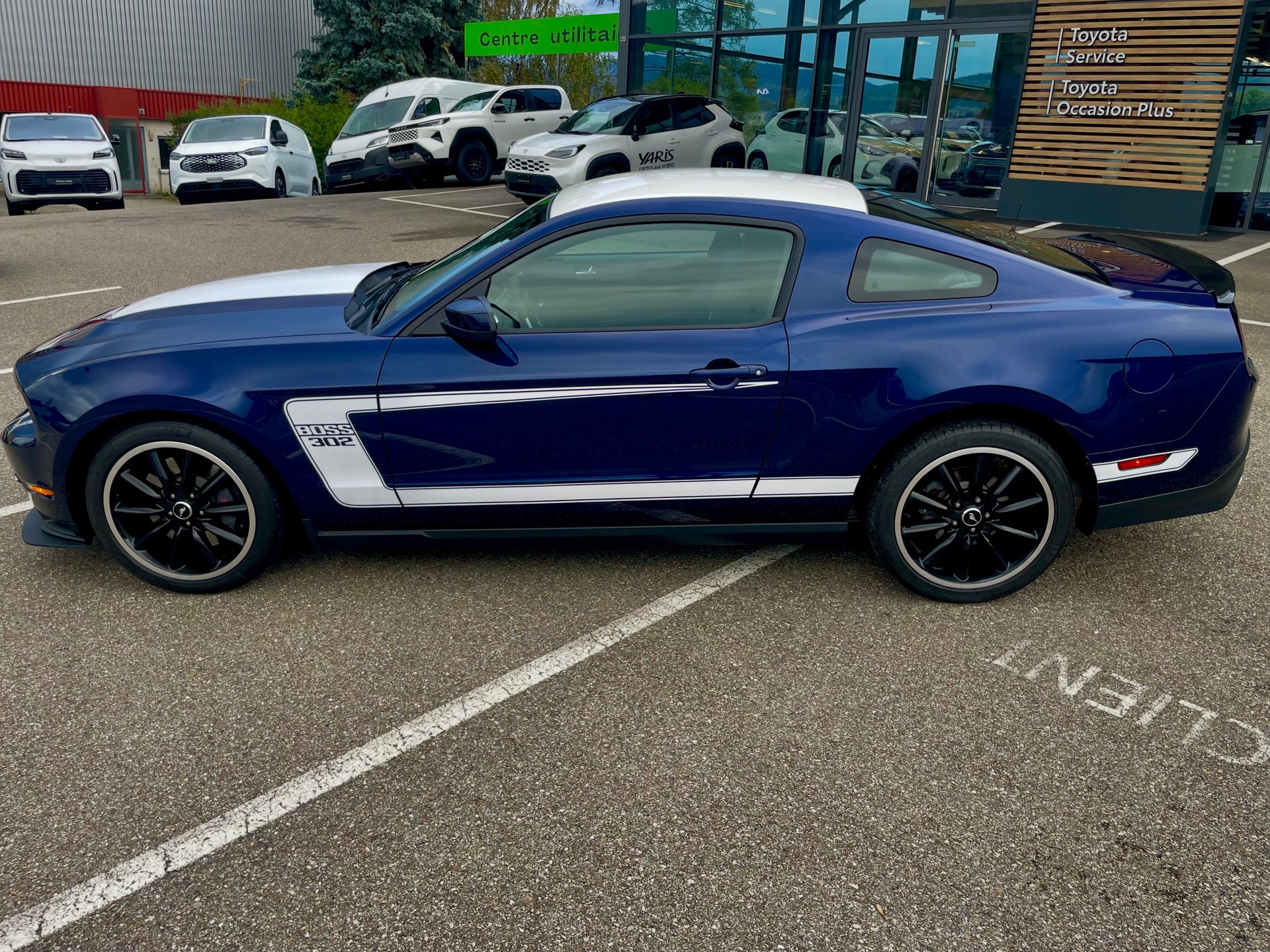 FORD BOSS 302 Kona Blue / Recaro Only 18'600KM-image-3