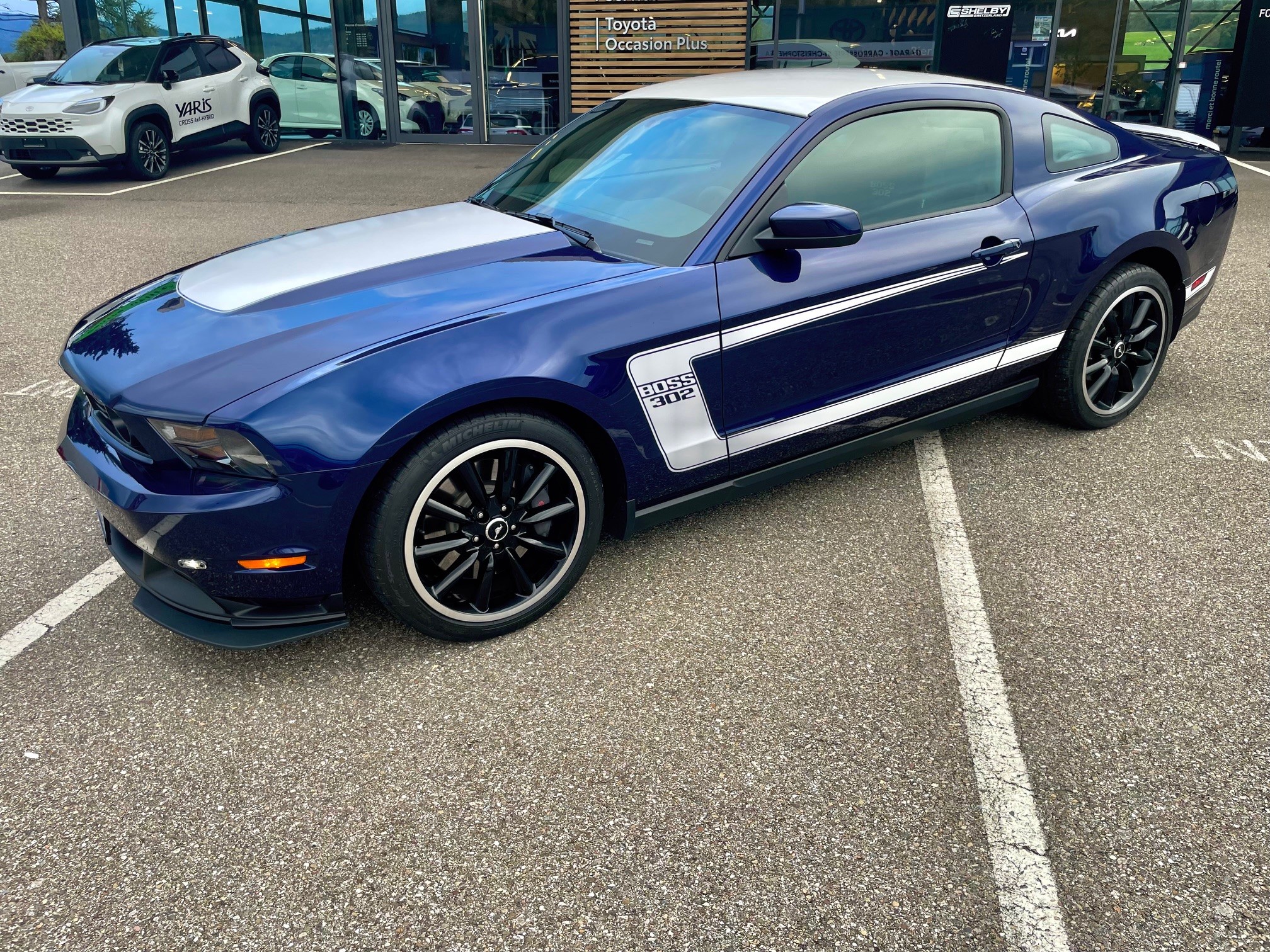 Car photo