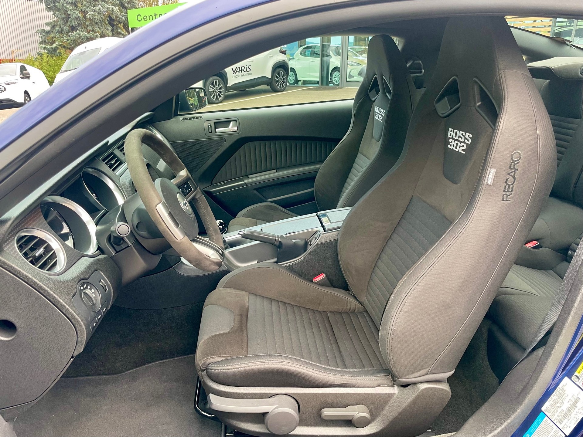 FORD BOSS 302 Kona Blue / Recaro Only 18'600KM-image-9