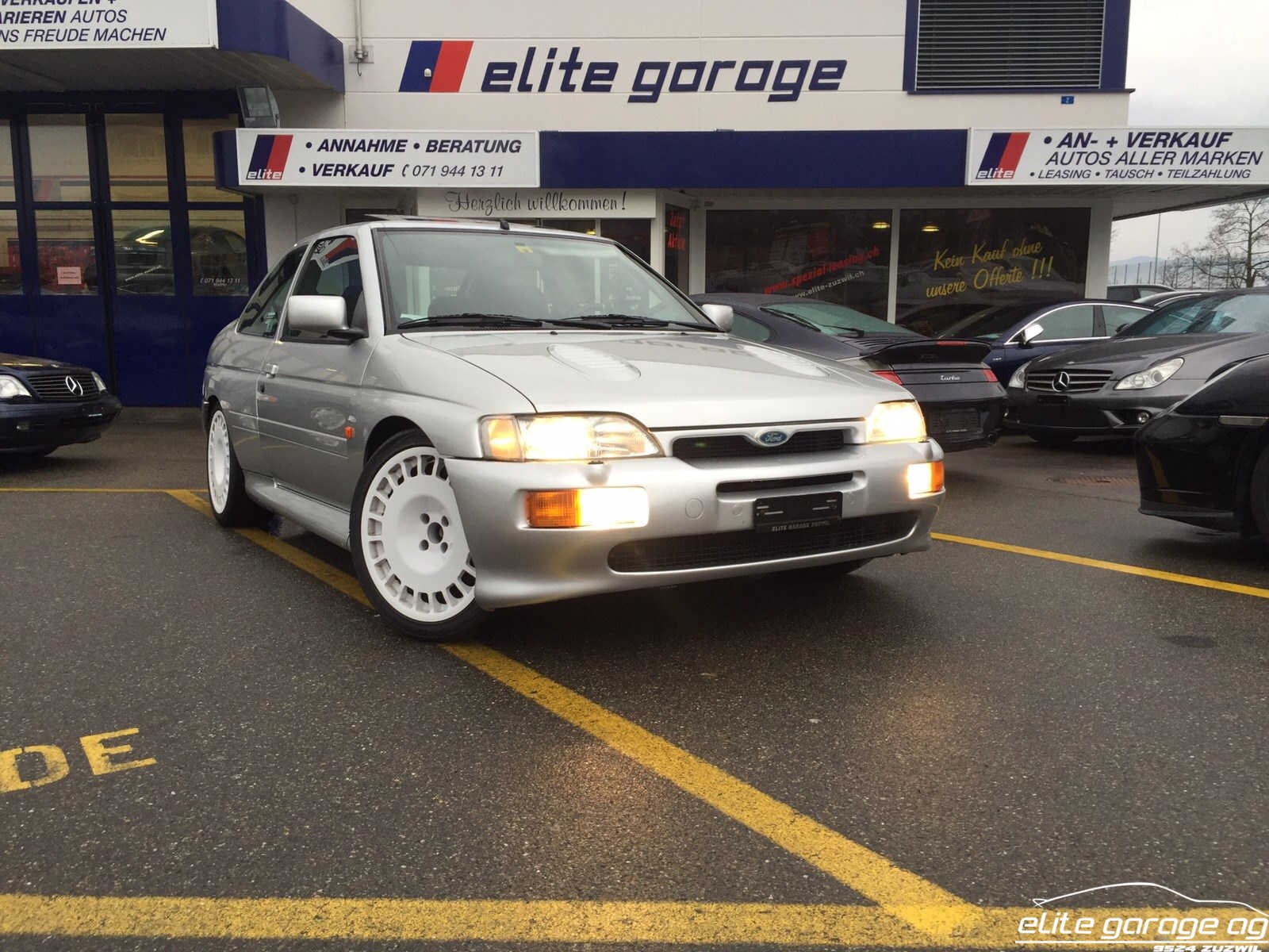 Car photo