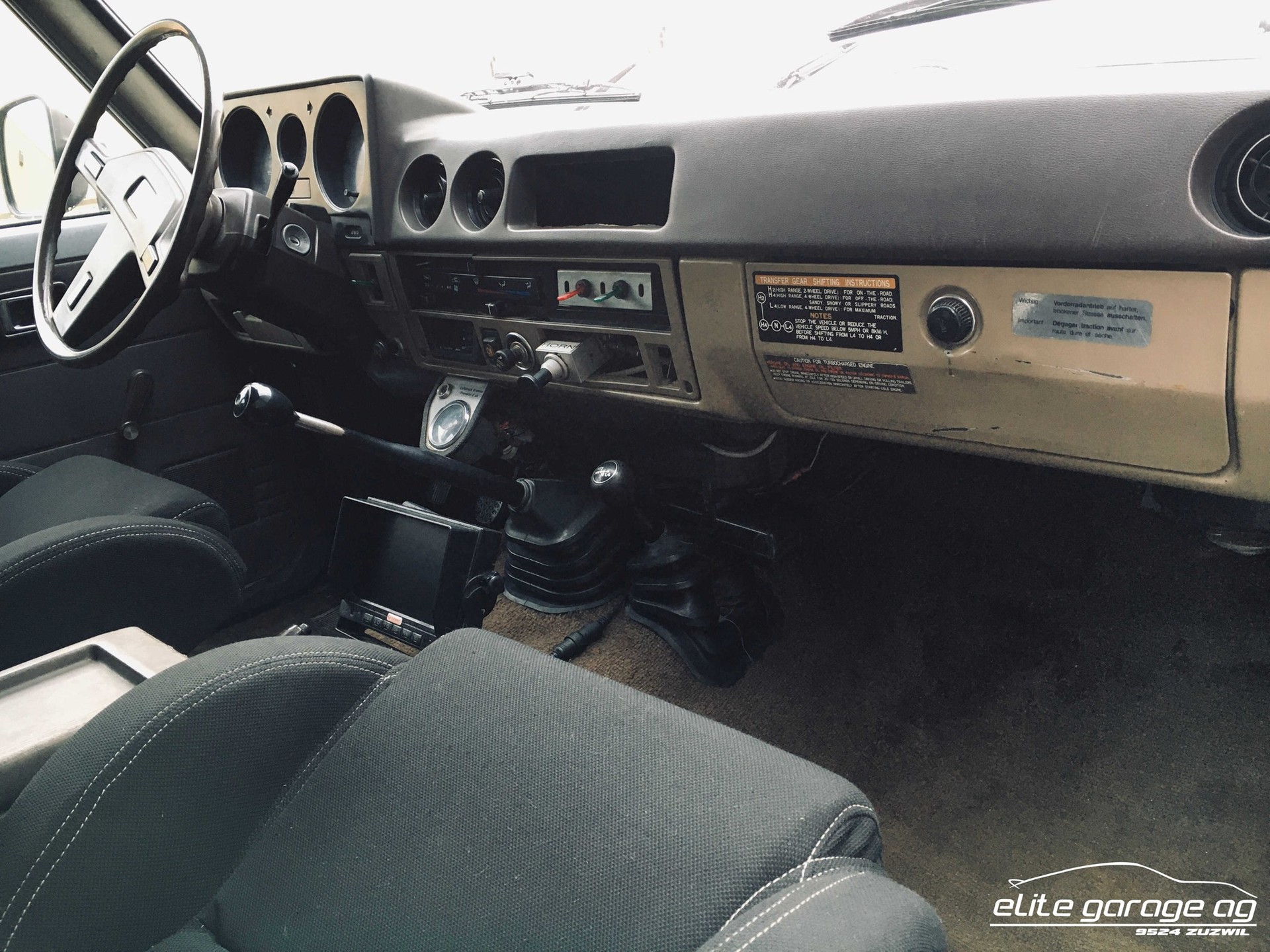 TOYOTA Land Cruiser HJ 61 Station G TD-image-8