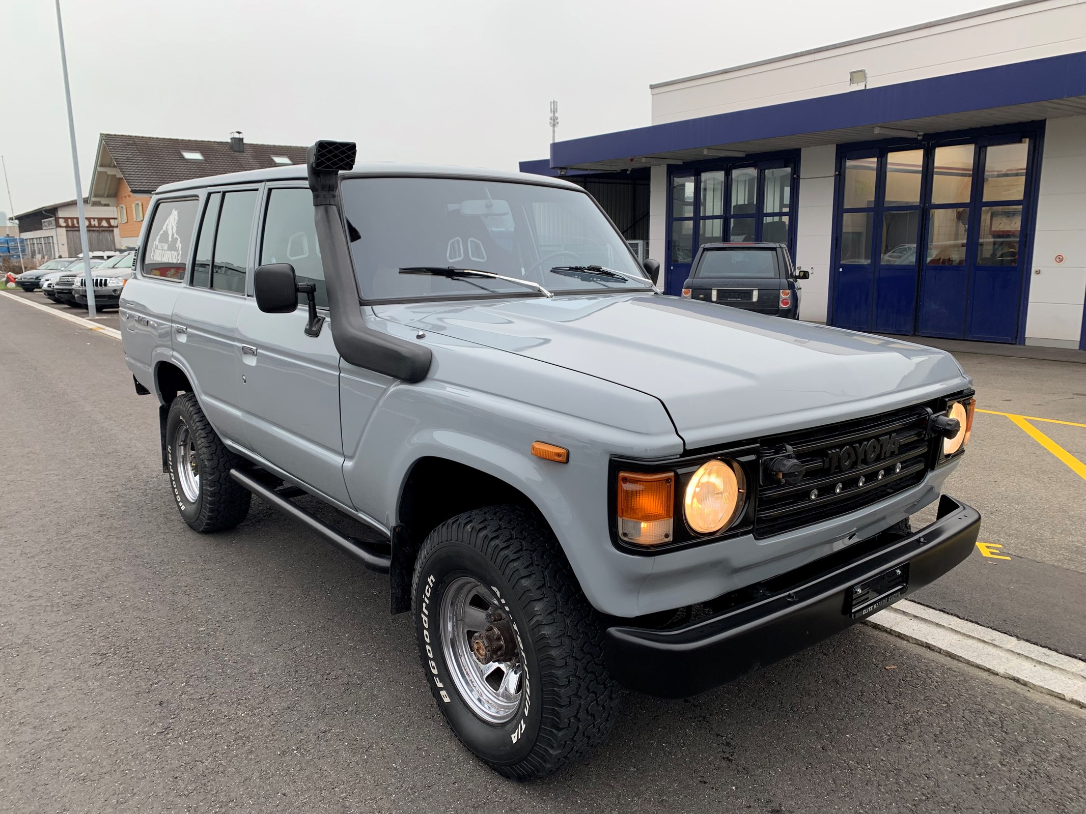 Car photo