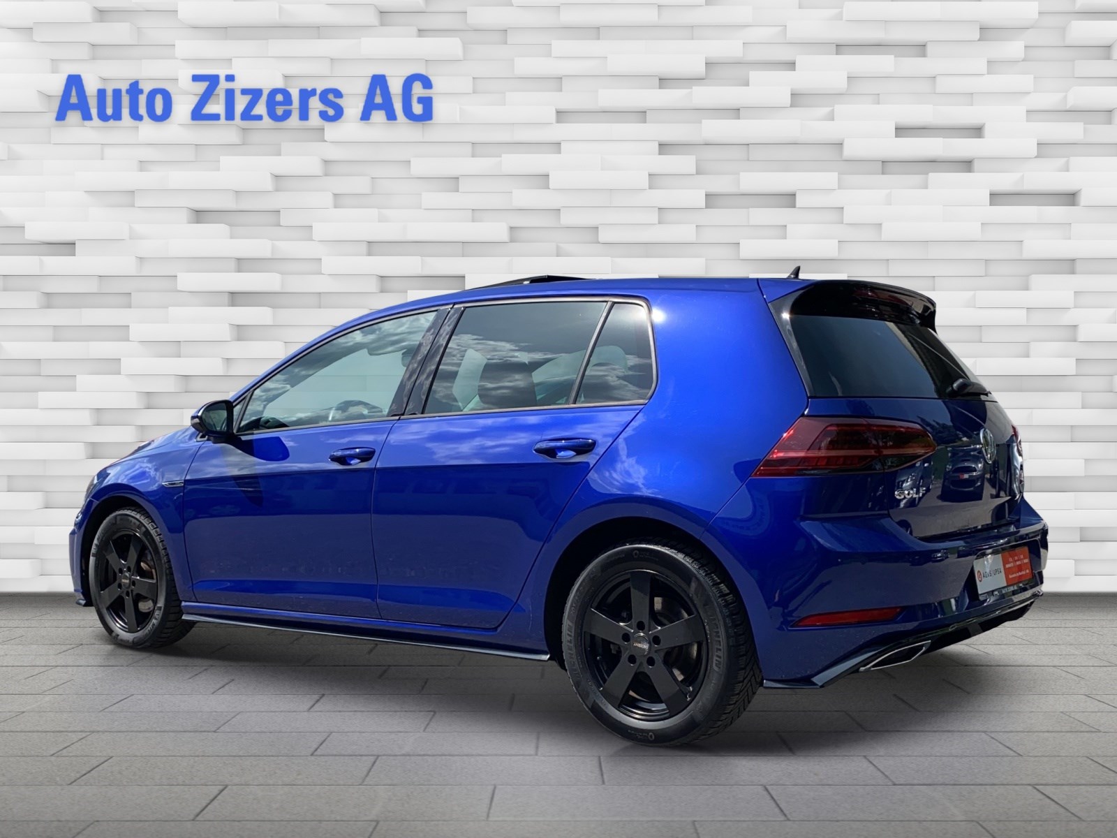 VW Golf 2.0 TDI Highline 4Motion DSG-image-3