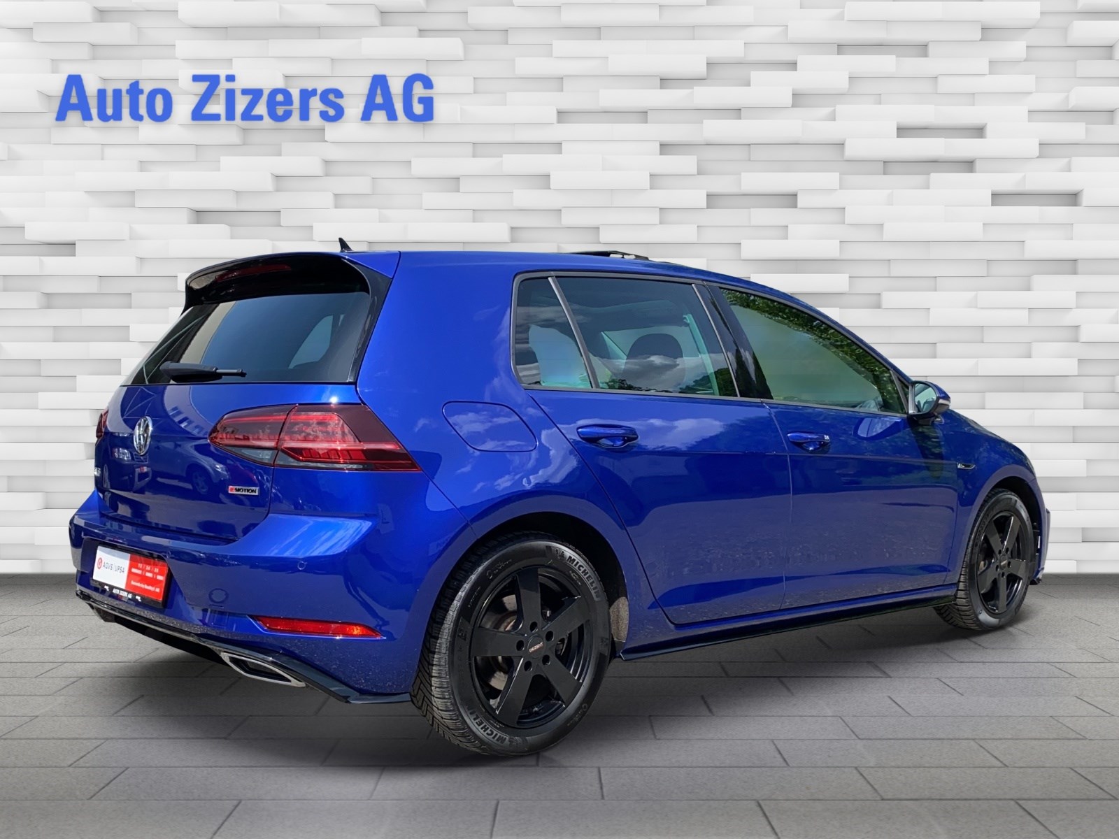 VW Golf 2.0 TDI Highline 4Motion DSG-image-5