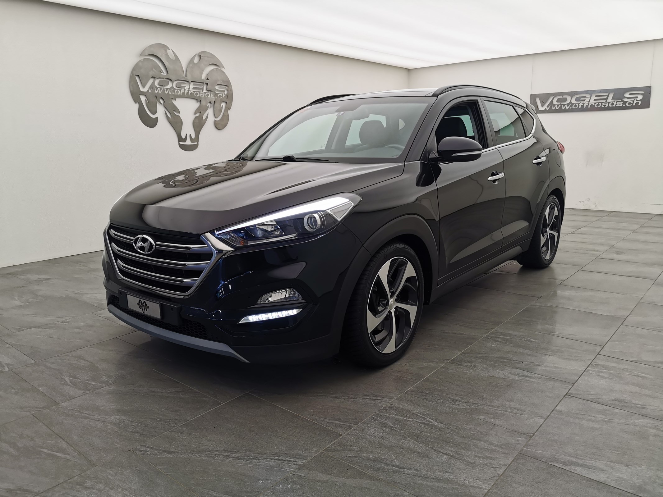 HYUNDAI 2.0 CRDi 185 Vertex 4WD — slika 8