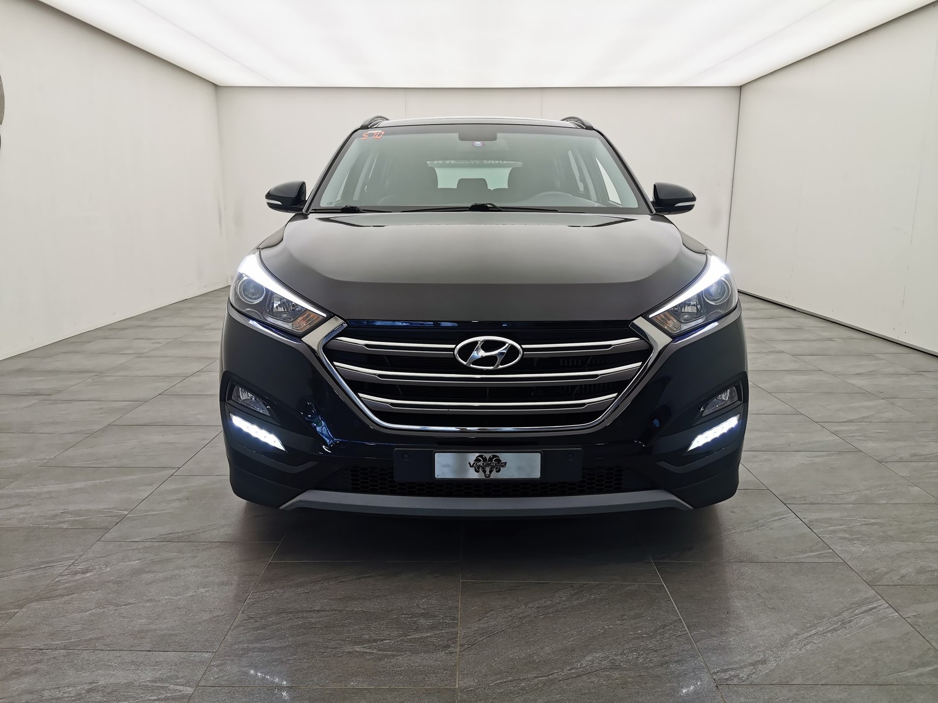 HYUNDAI Tucson 2.0 CRDI Vertex 4WD-image-1