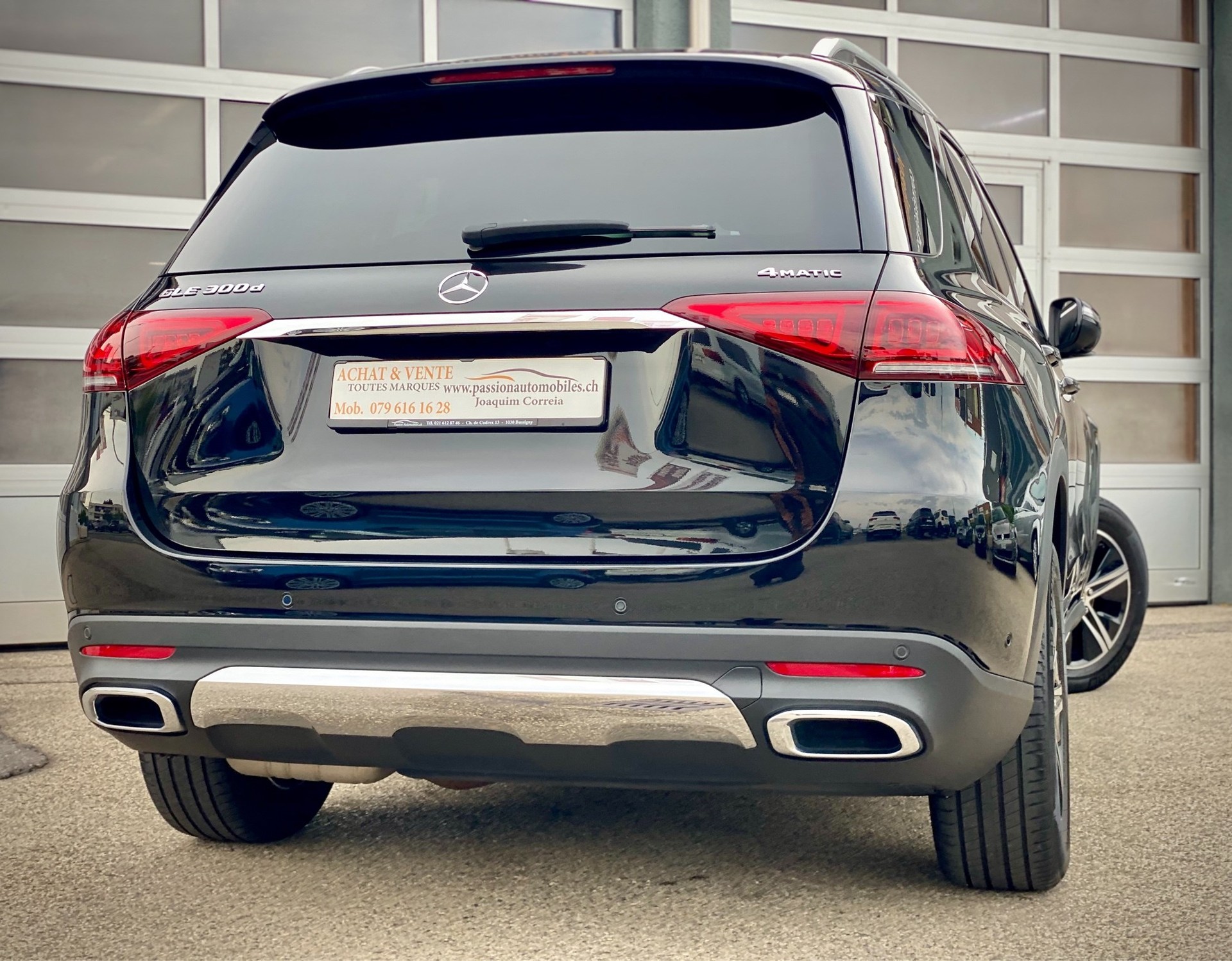 MERCEDES-BENZ GLE 300 d 4Matic 9G-Tronic - Véhicule Suisse (CH)-image-2