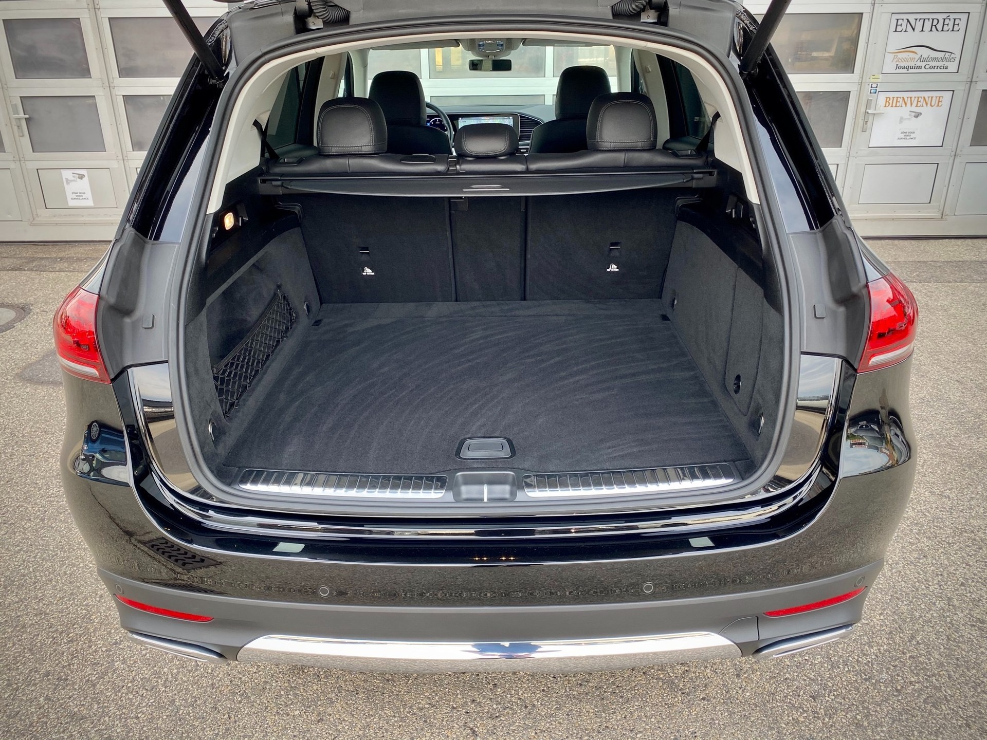 MERCEDES-BENZ GLE 300 d 4Matic 9G-Tronic - Véhicule Suisse (CH)-image-12