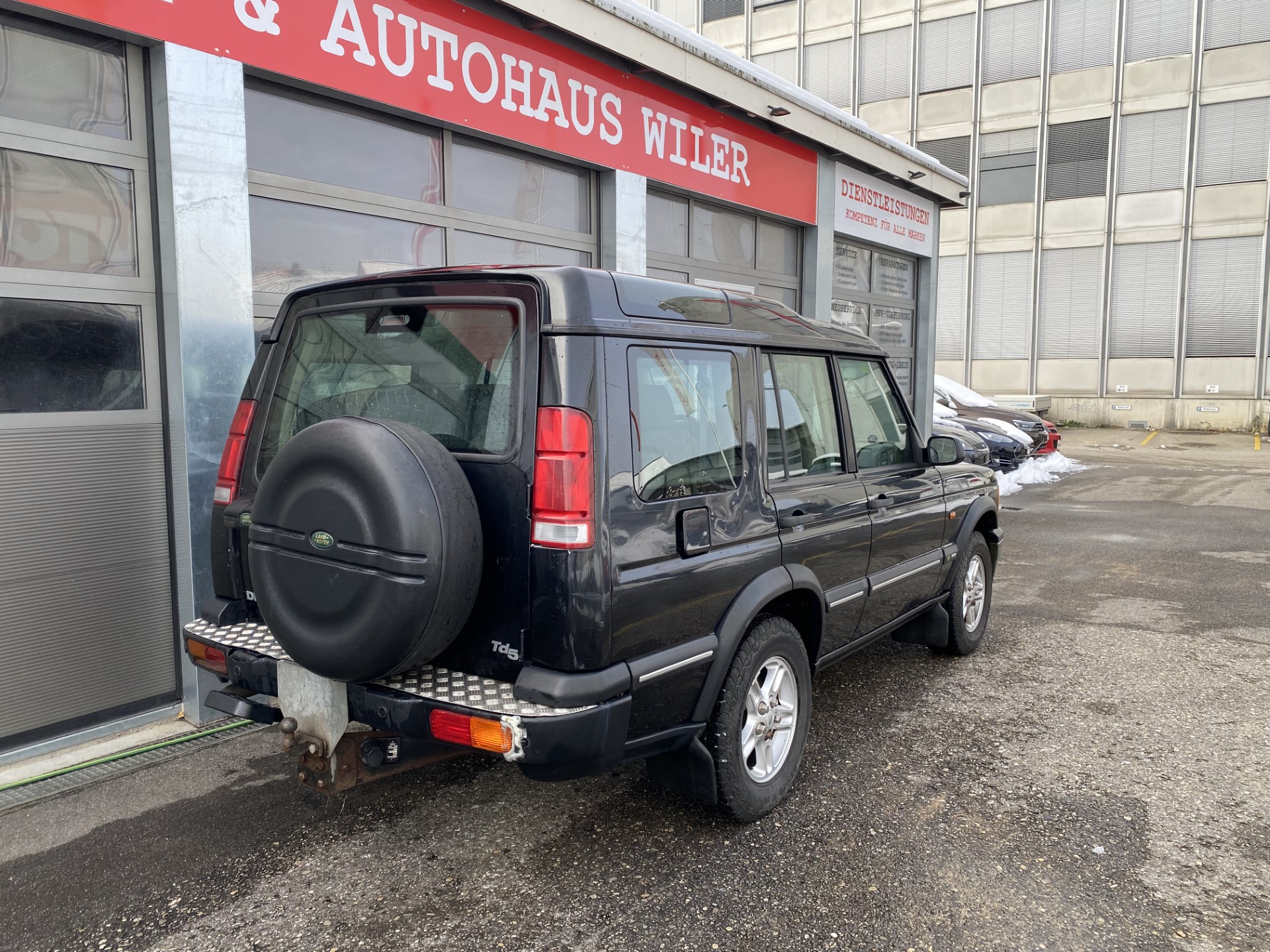 LAND ROVER Discovery 2.5 Td5 XS-image-4