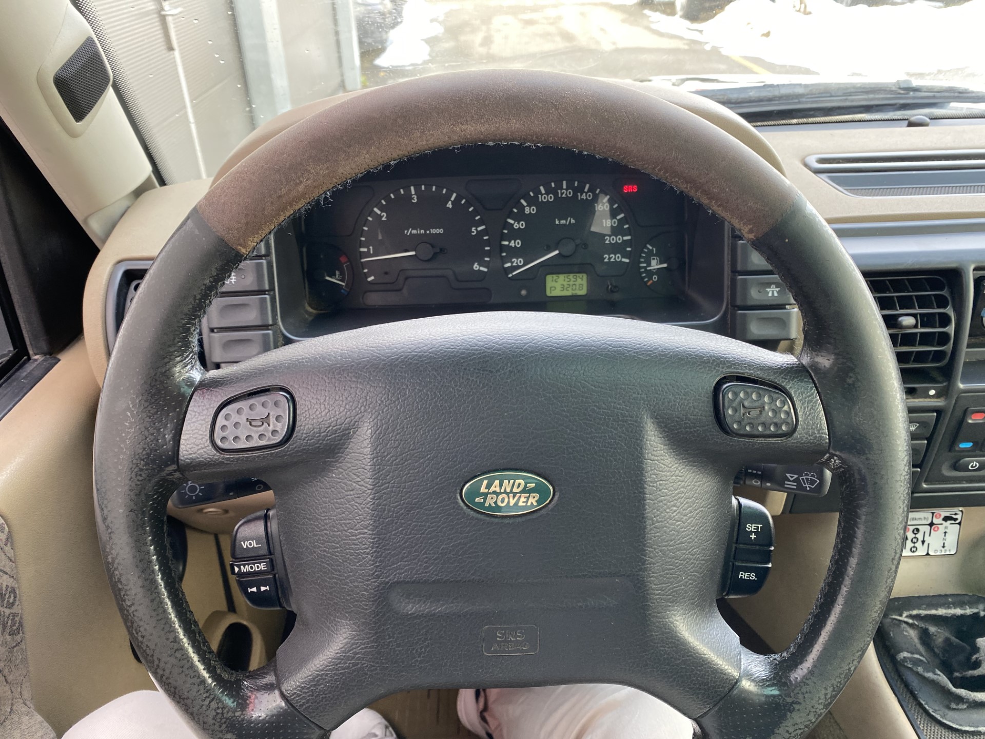 LAND ROVER Discovery 2.5 Td5 XS-image-13