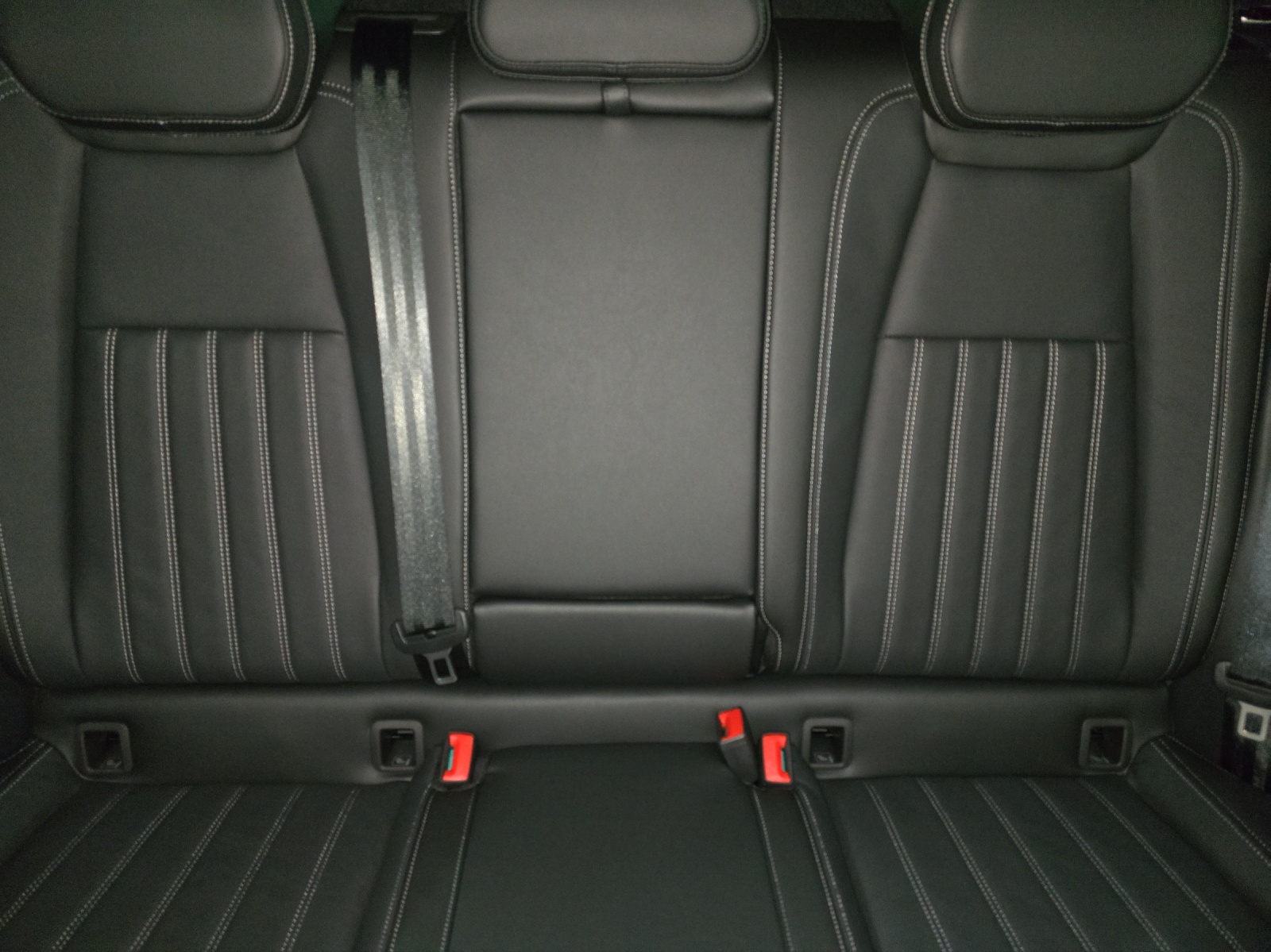 SKODA Karoq 2.0 TSI SportLine 4x4 DSG-image-7