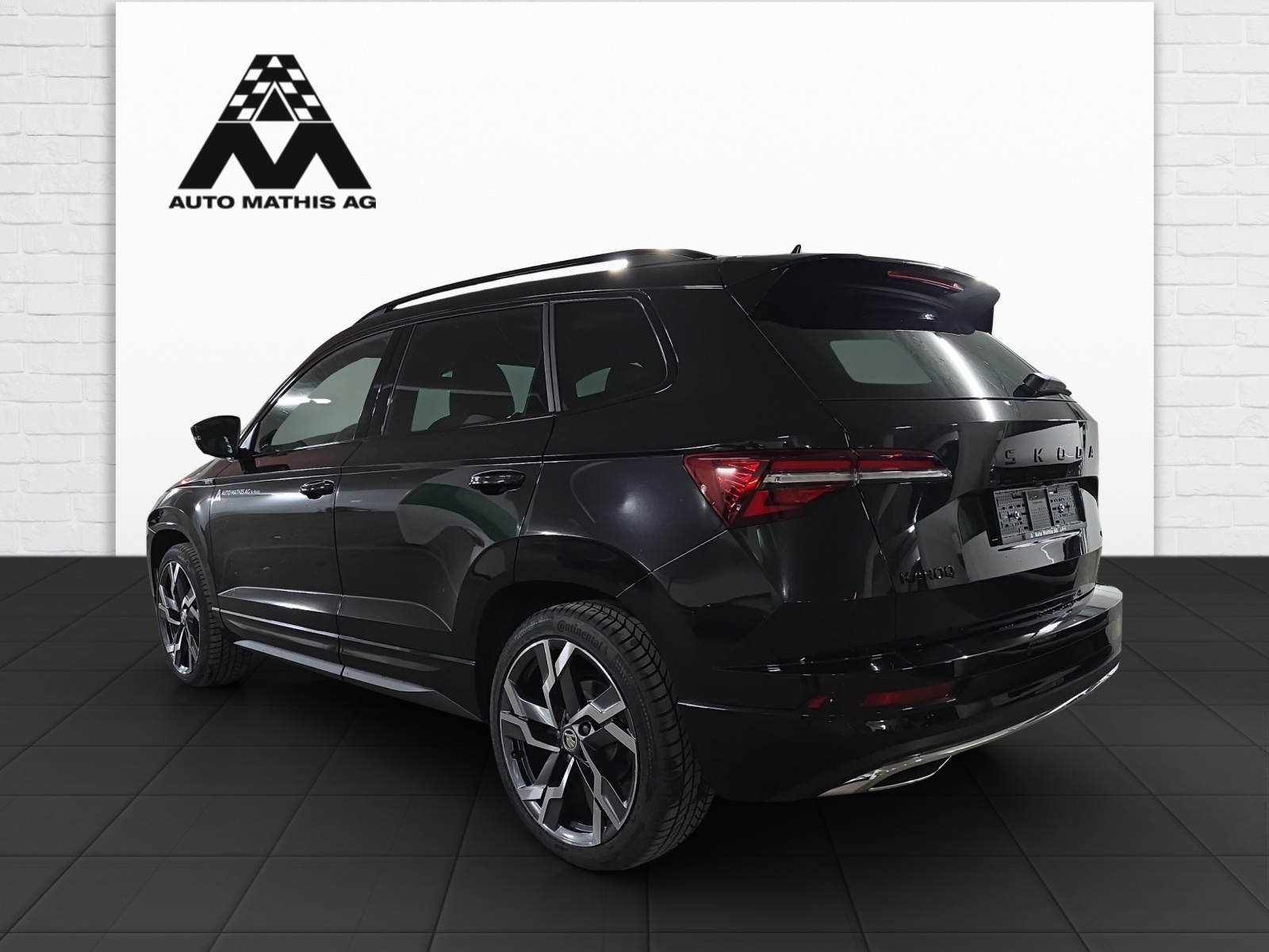 SKODA Karoq 2.0 TSI SportLine 4x4 DSG-image-3