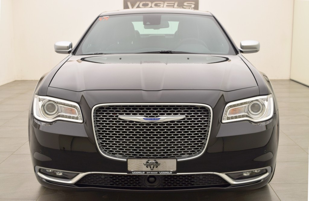 CHRYSLER 300C 5.7 V8-image-2