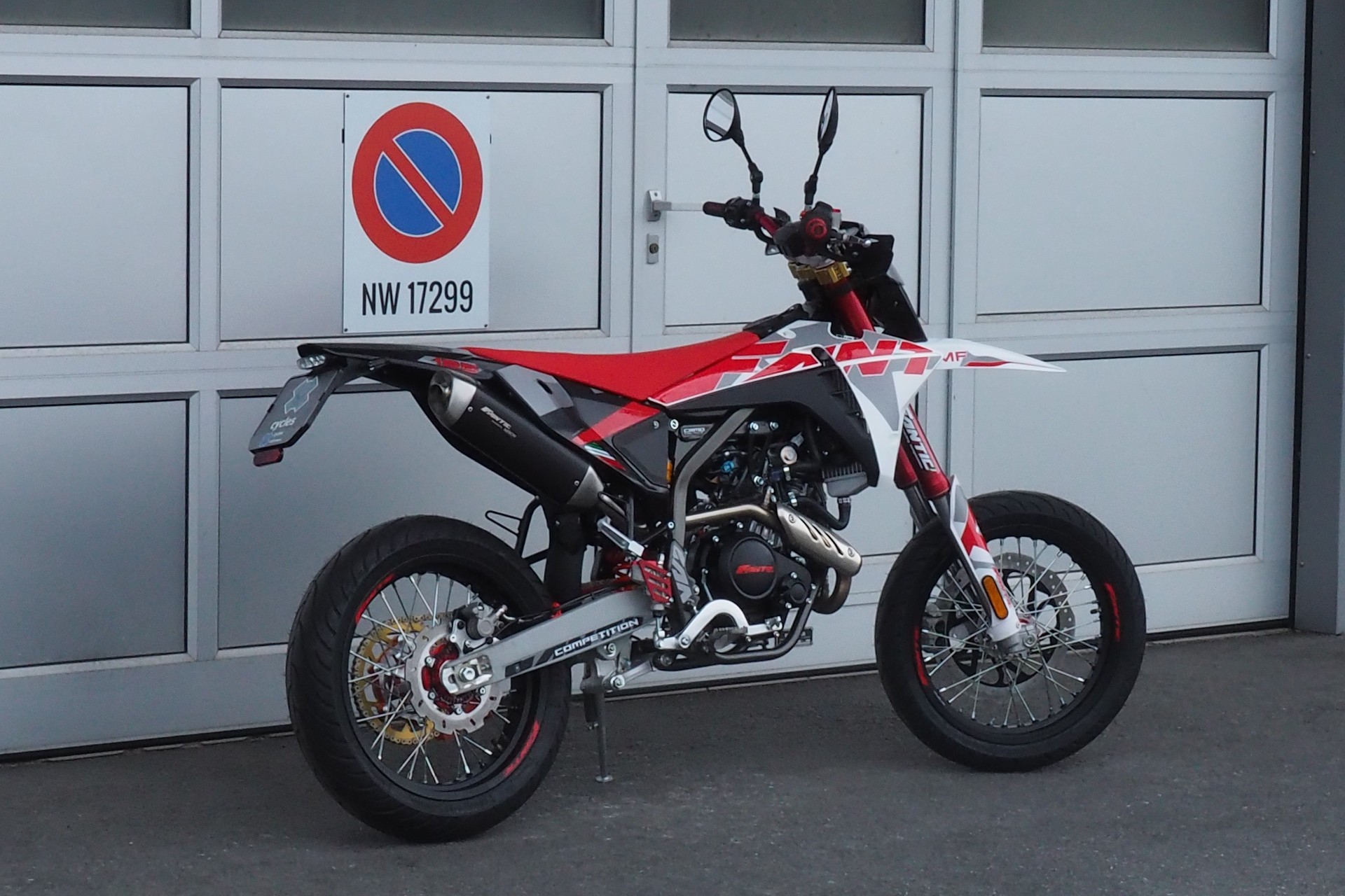 FANTIC XMF 125-image-4