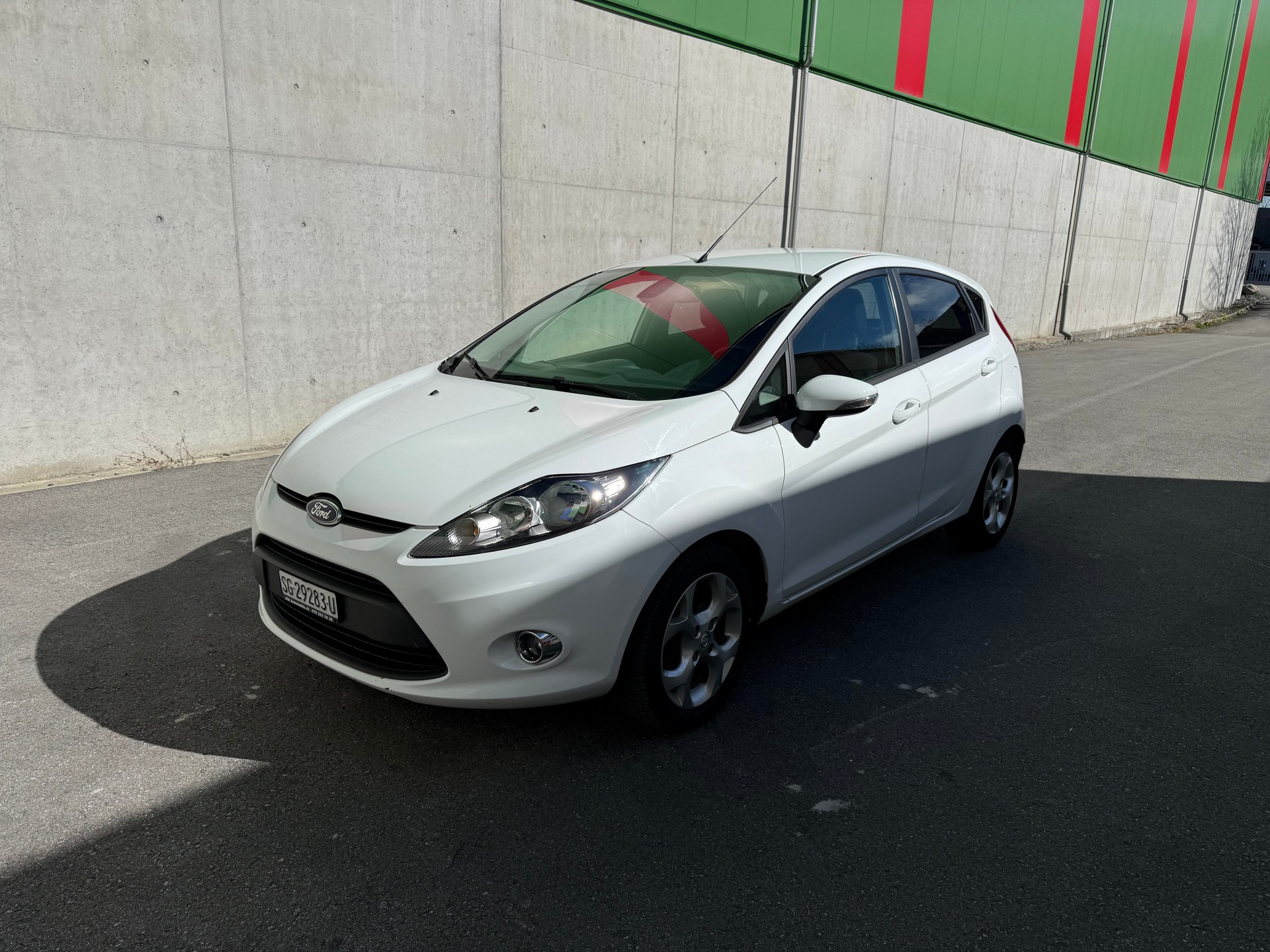 FORD Fiesta 1.4 16V Trend+-image-0