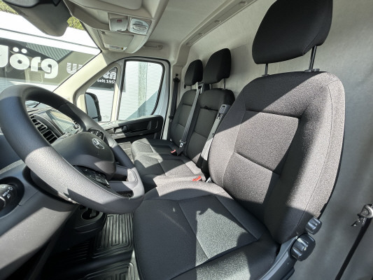 TOYOTA Proace 2.2DHDL4H3 Activ A-image-5