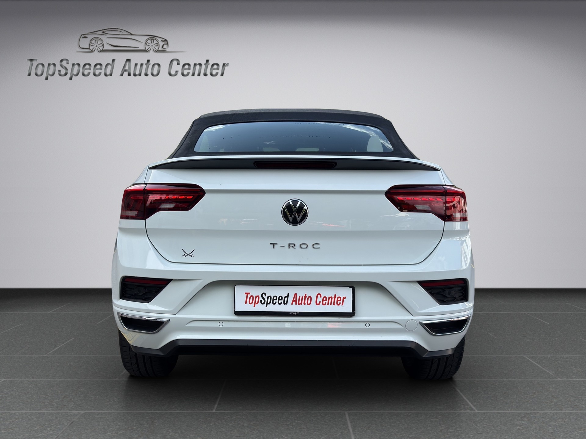 VW T-Roc Cabriolet 1.5 TSI EVO R-Line DSG-image-4
