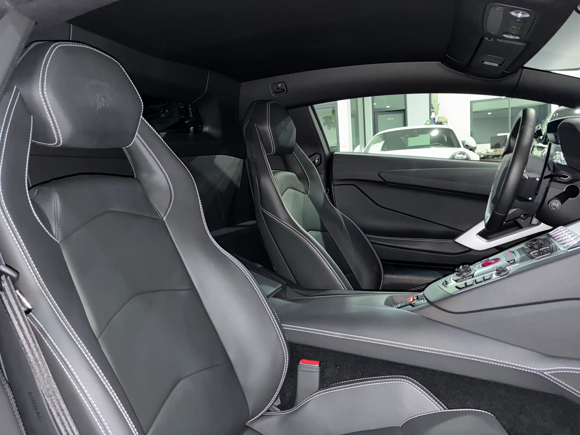 LAMBORGHINI Aventador LP700-4 Coupé E-Gear-image-14