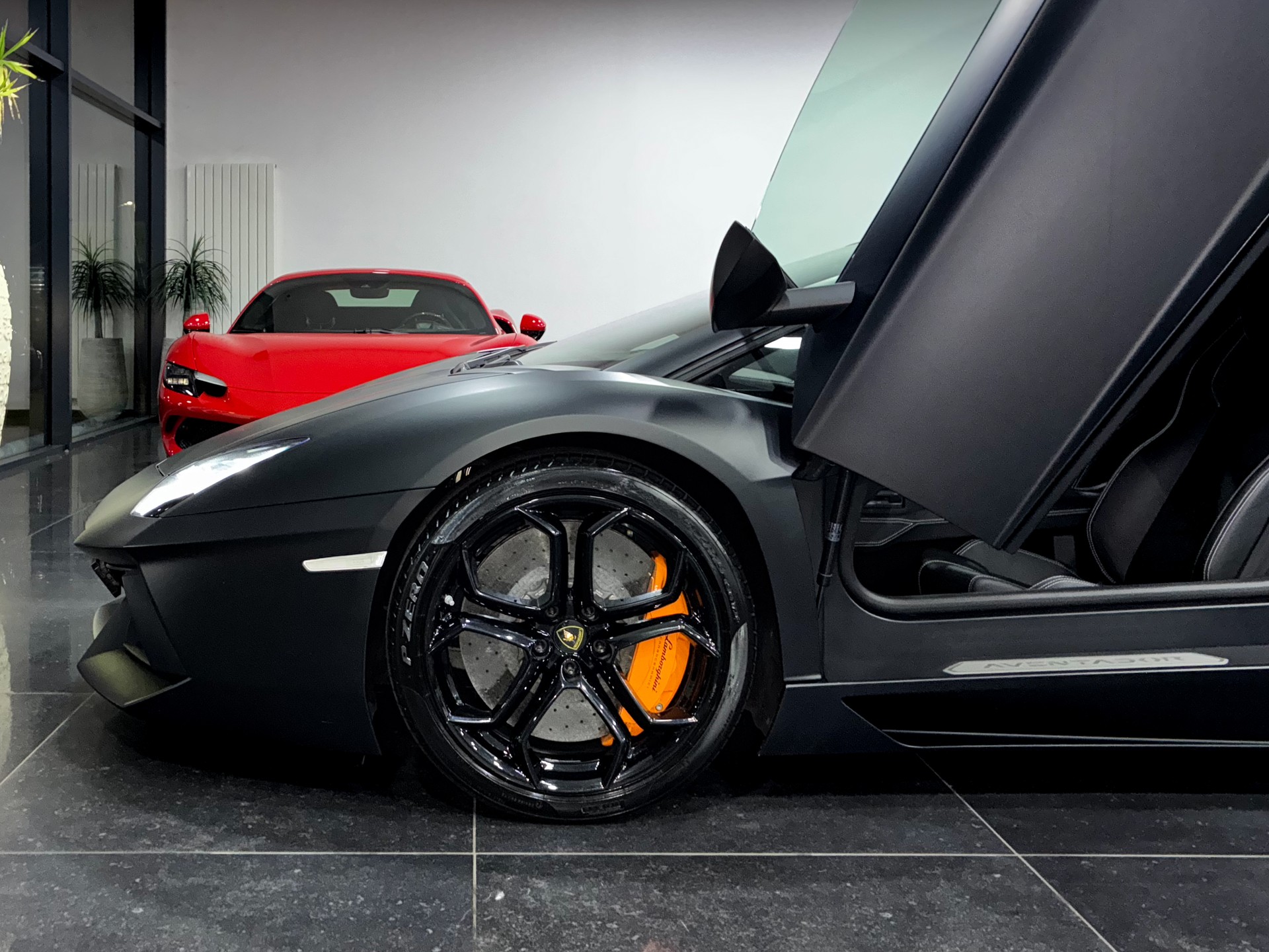 LAMBORGHINI Aventador LP700-4 Coupé E-Gear-image-6