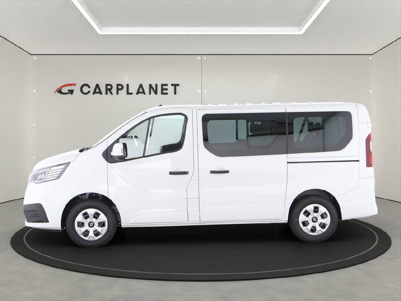 RENAULT Trafic Passenger 2.0 dCi Blue 170 EAG9-showroom-element-1