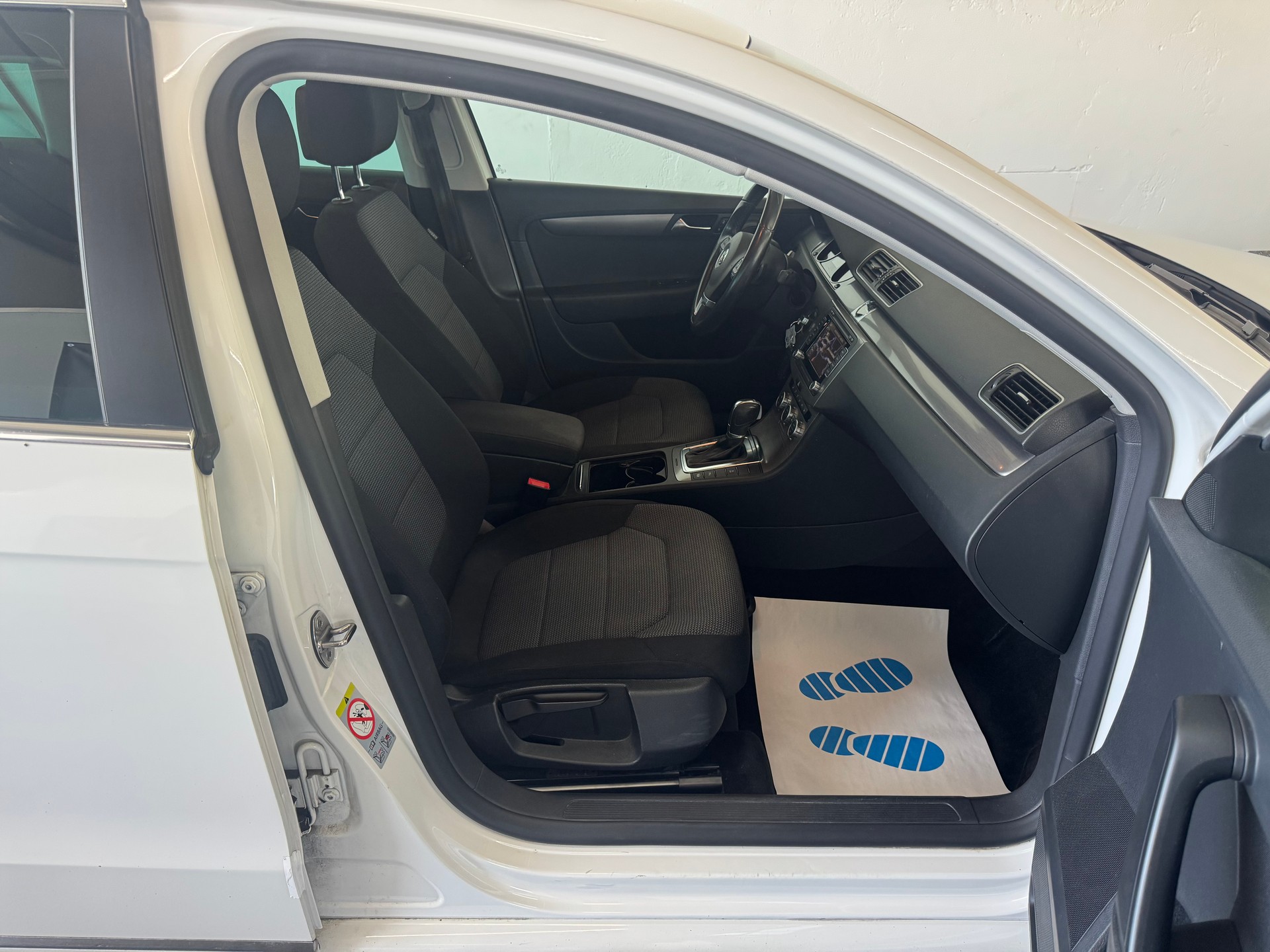 VW Passat Variant 2.0 TDI BMT Comfortline 4MDSG-image-16